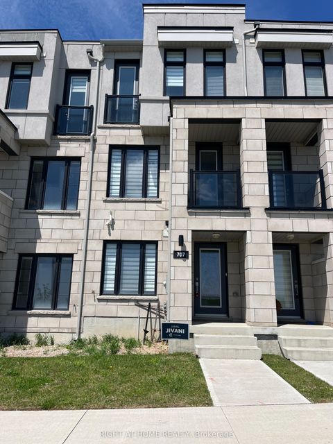 707 Port Darlington Road Clarington ON L1C 3K3