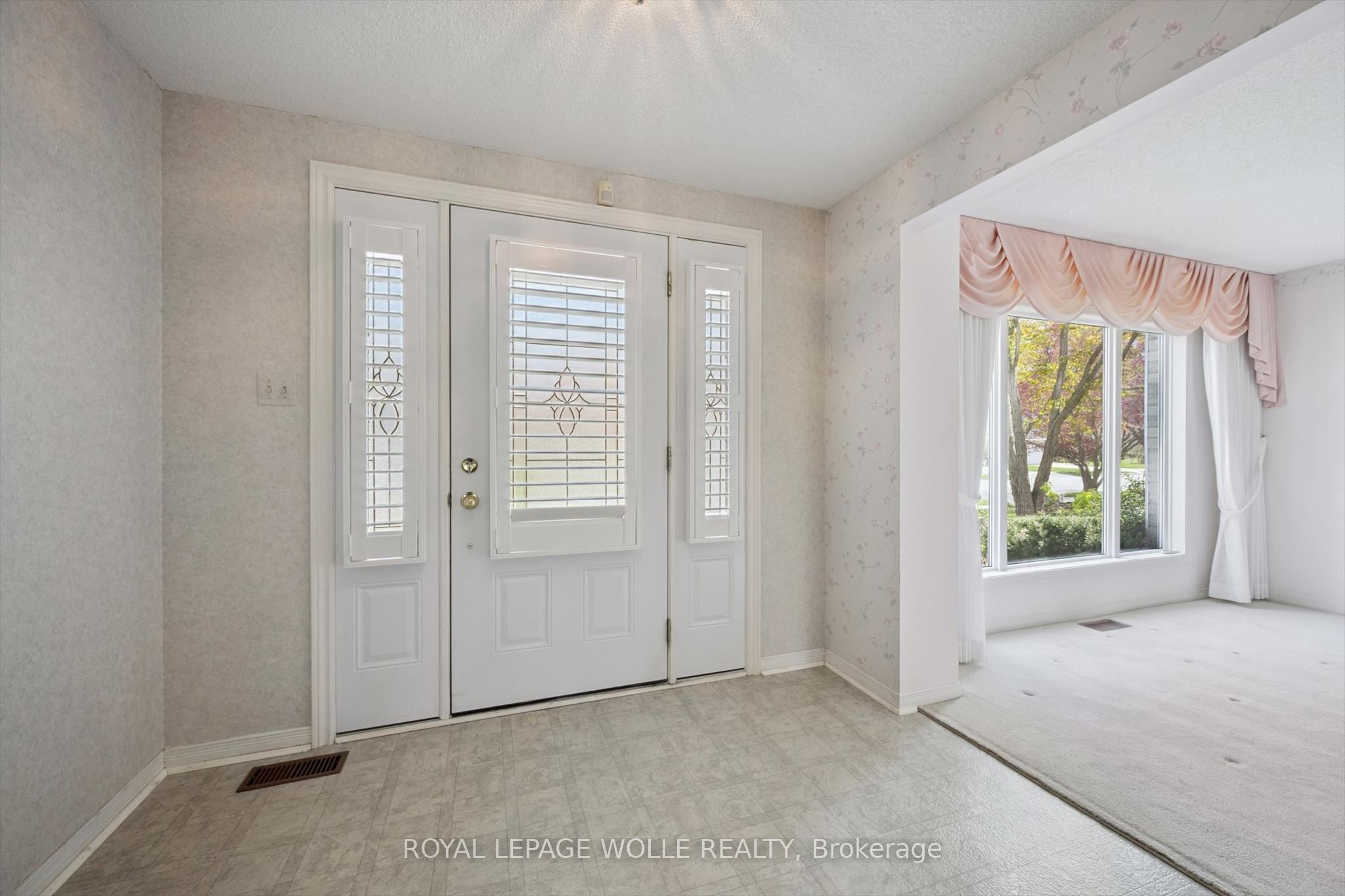363 Northlake Drive