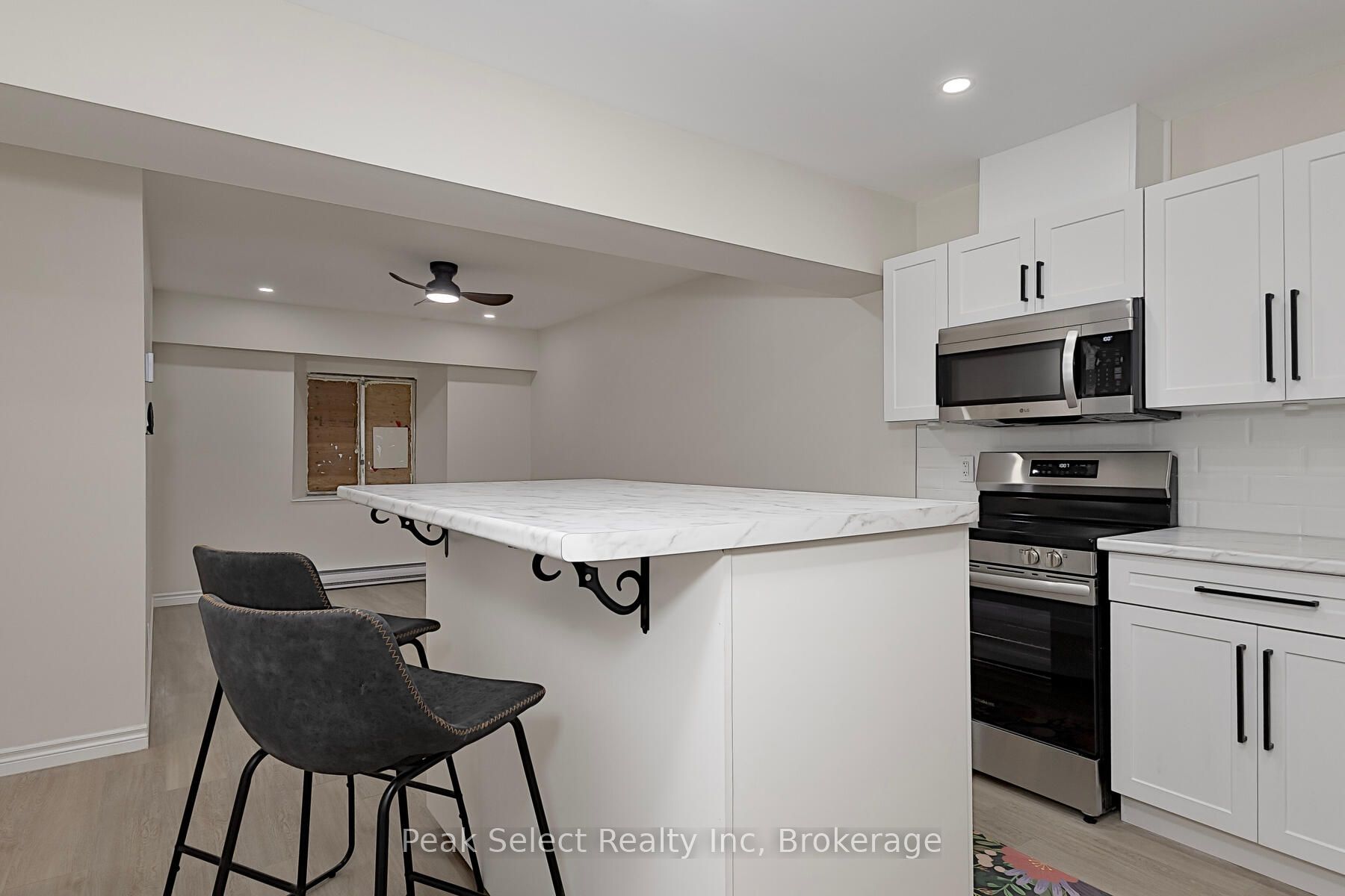 20 WATER STREET SOUTH N/A 21