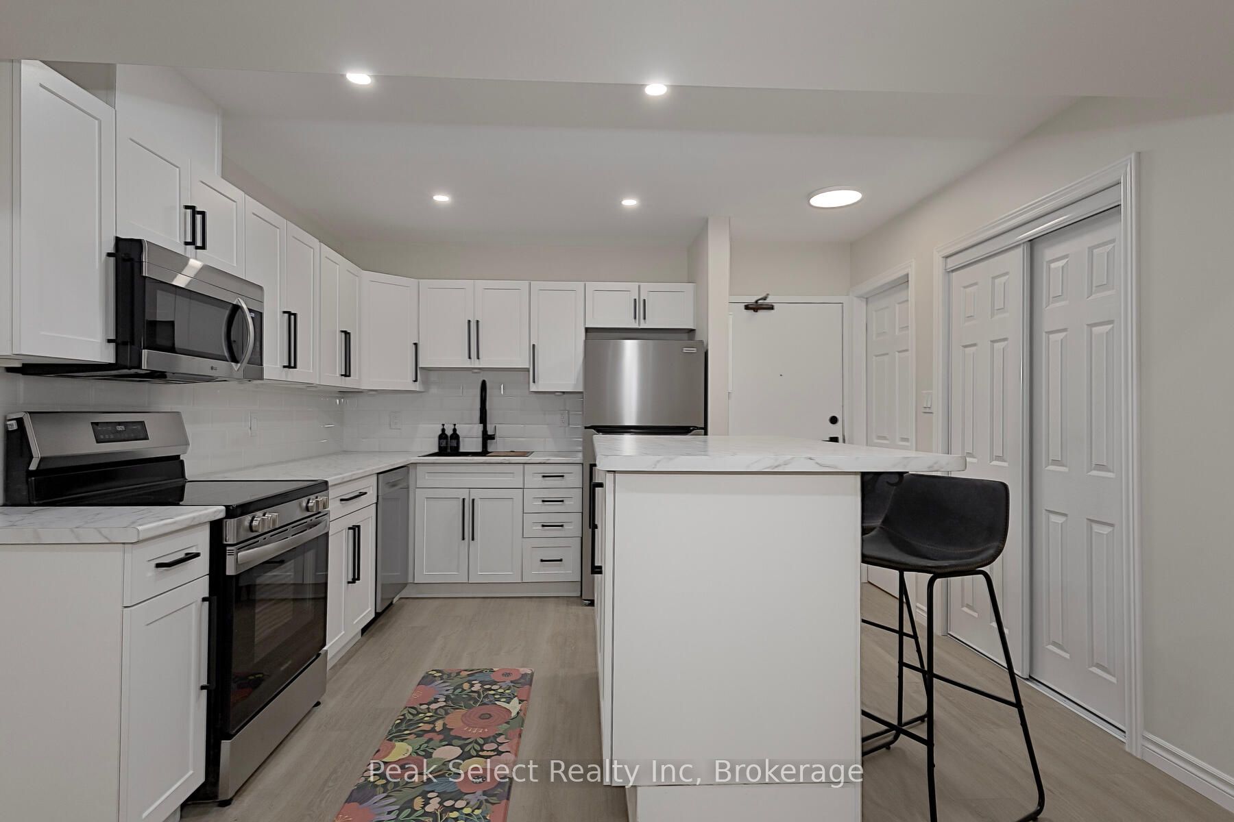 20 WATER STREET SOUTH N/A 21