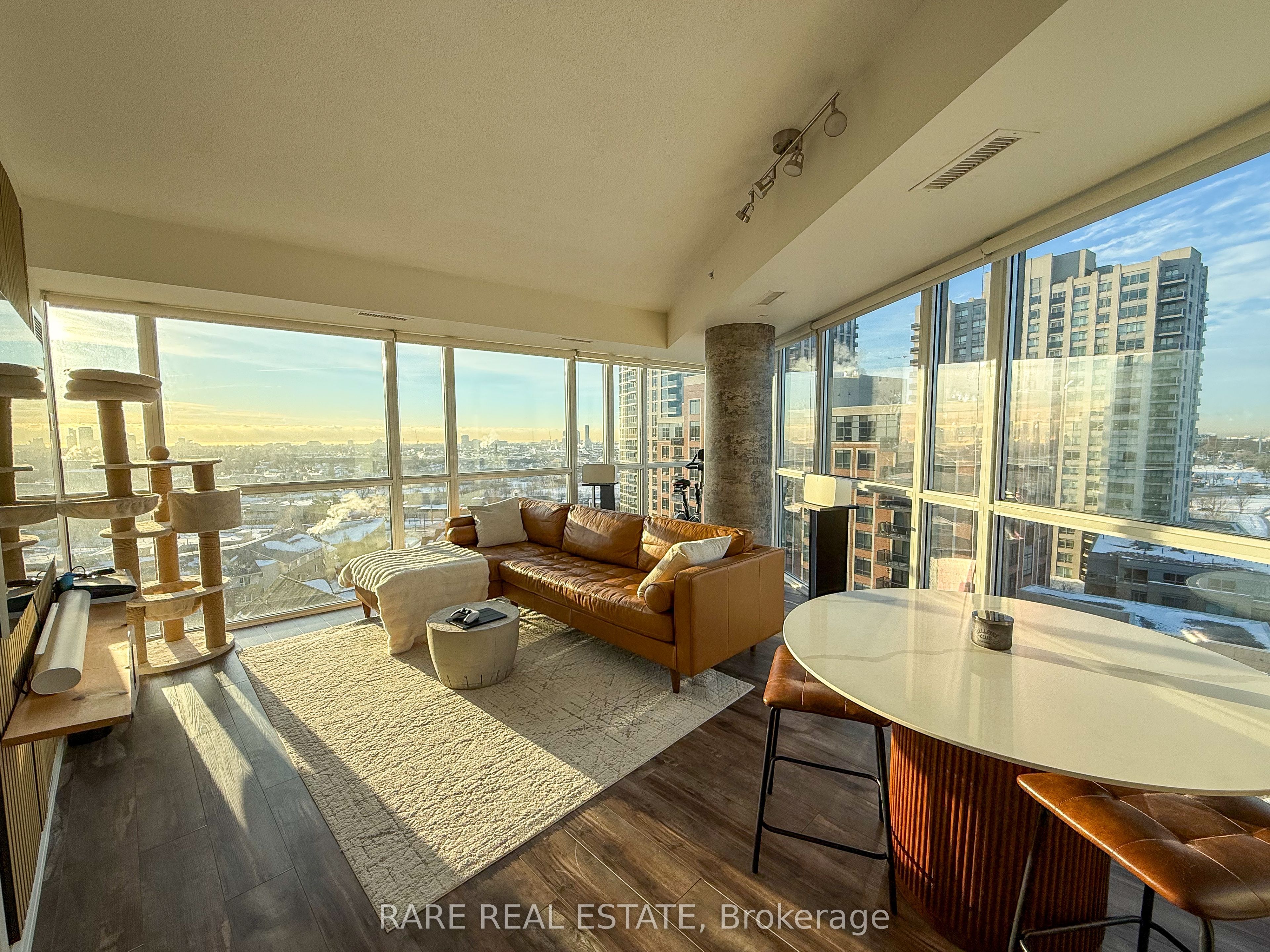 5101 Dundas Street W 1009