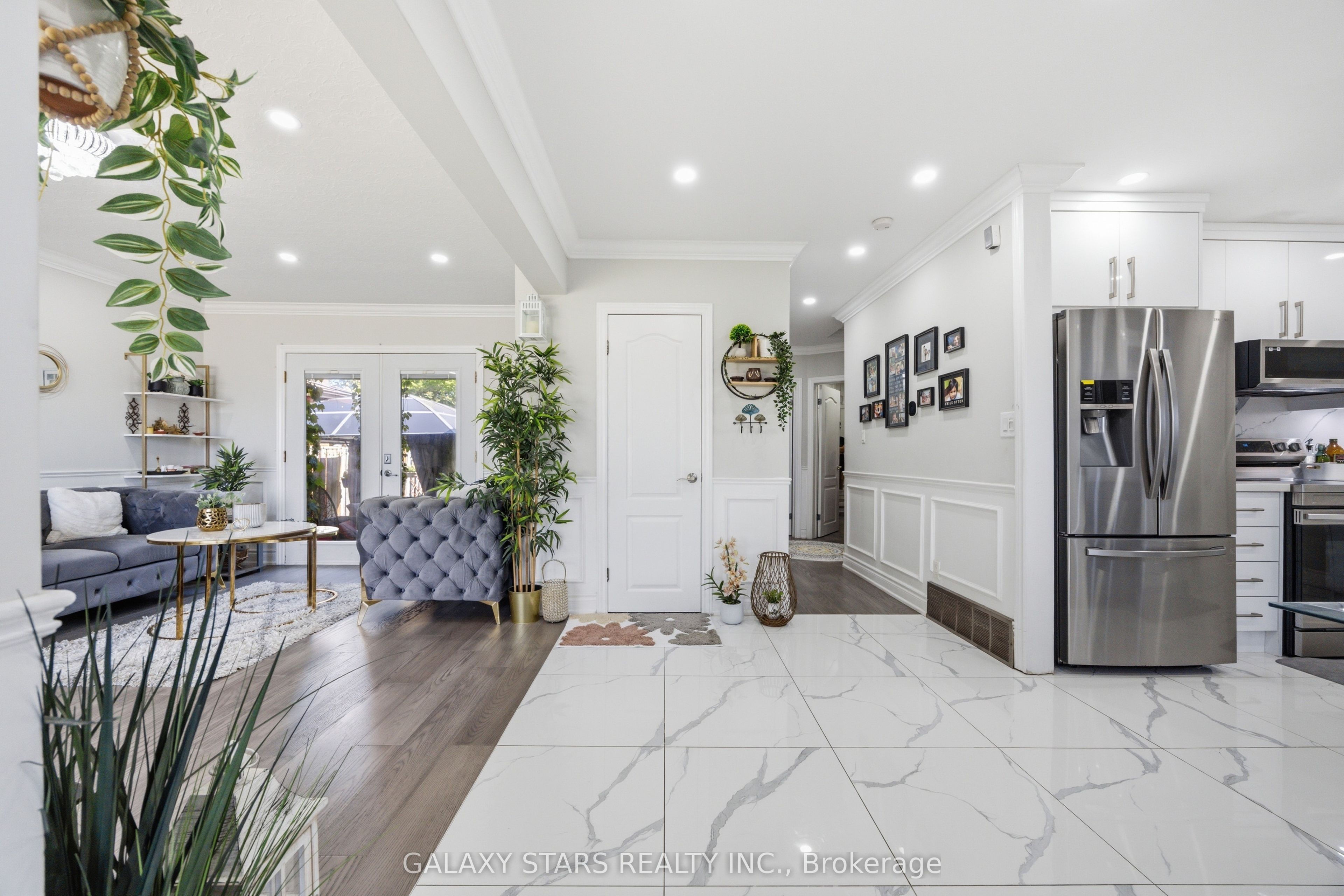 1177 Lisgar Avenue