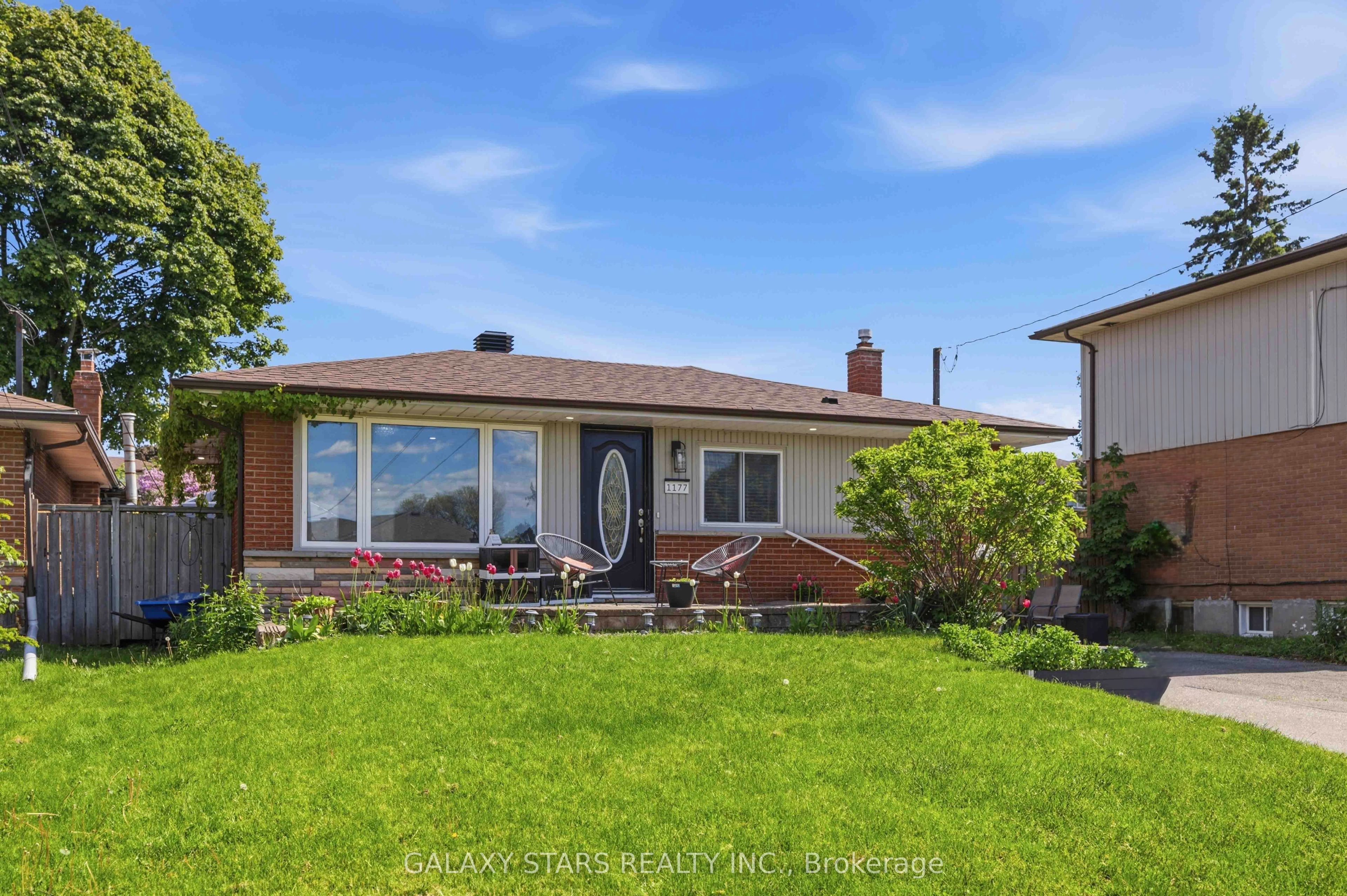 1177 Lisgar Avenue