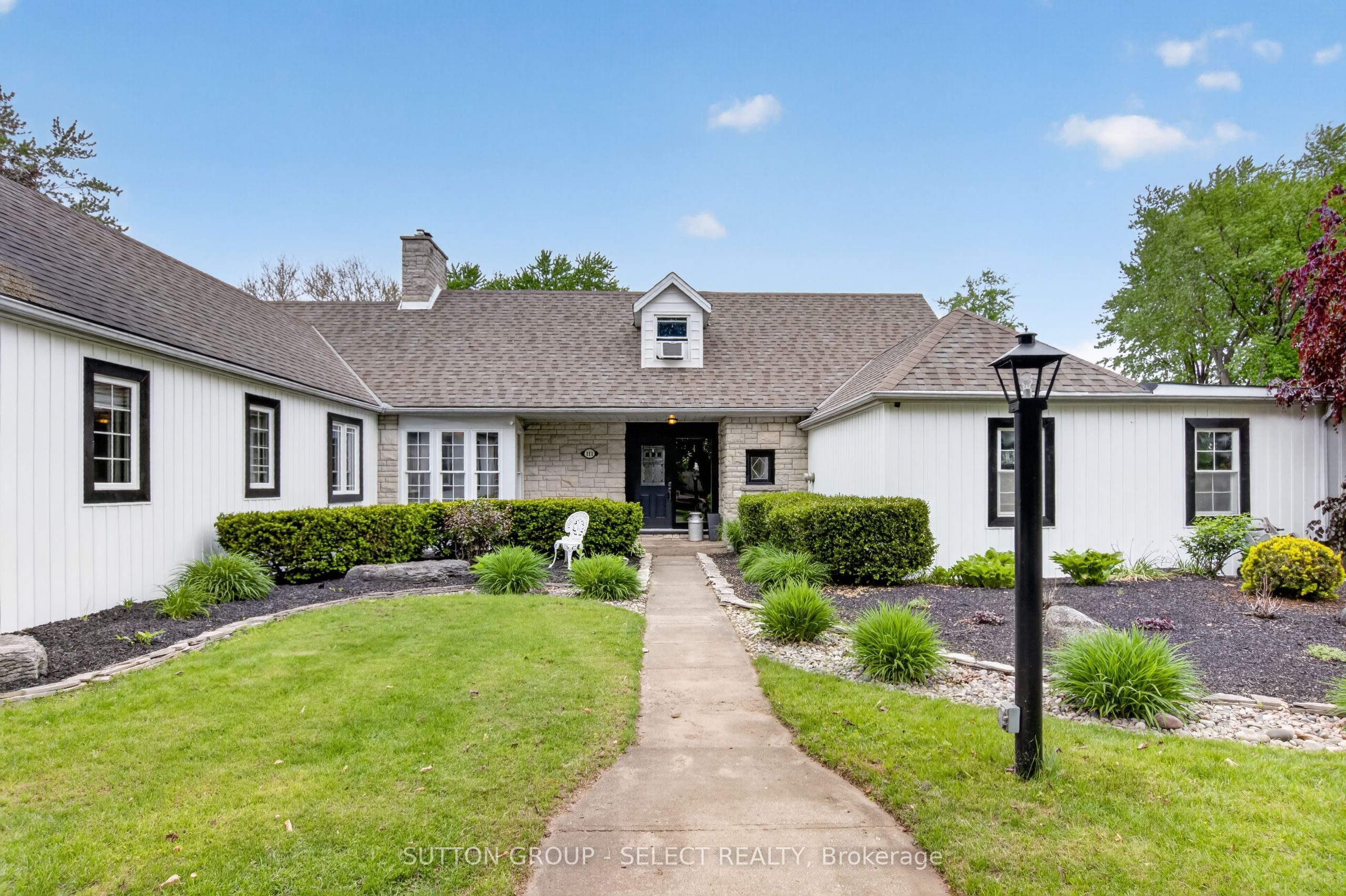 111 Kittridge Avenue E