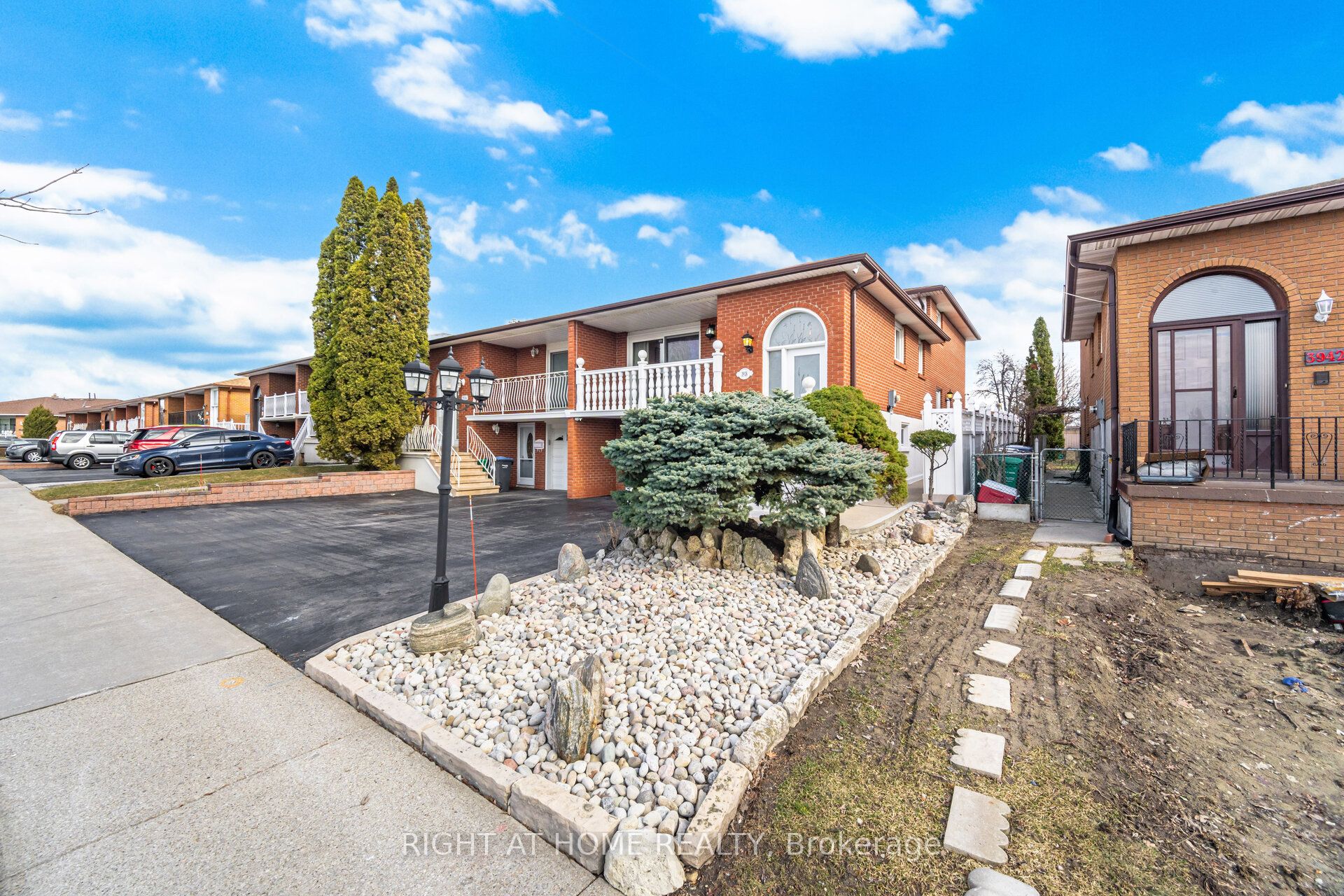 3938 Midhurst Lane