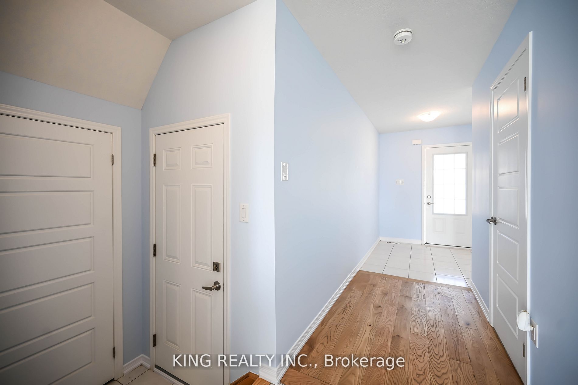 27 Cooke Avenue