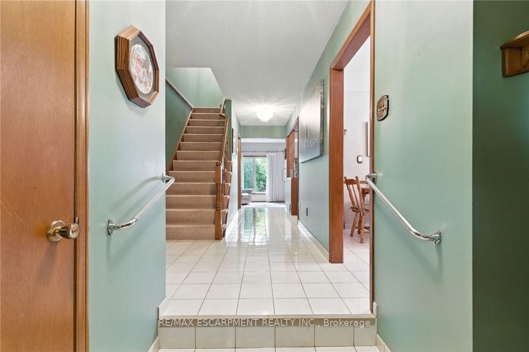 39 Megna Court