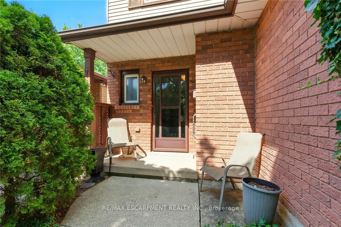 39 Megna Court
