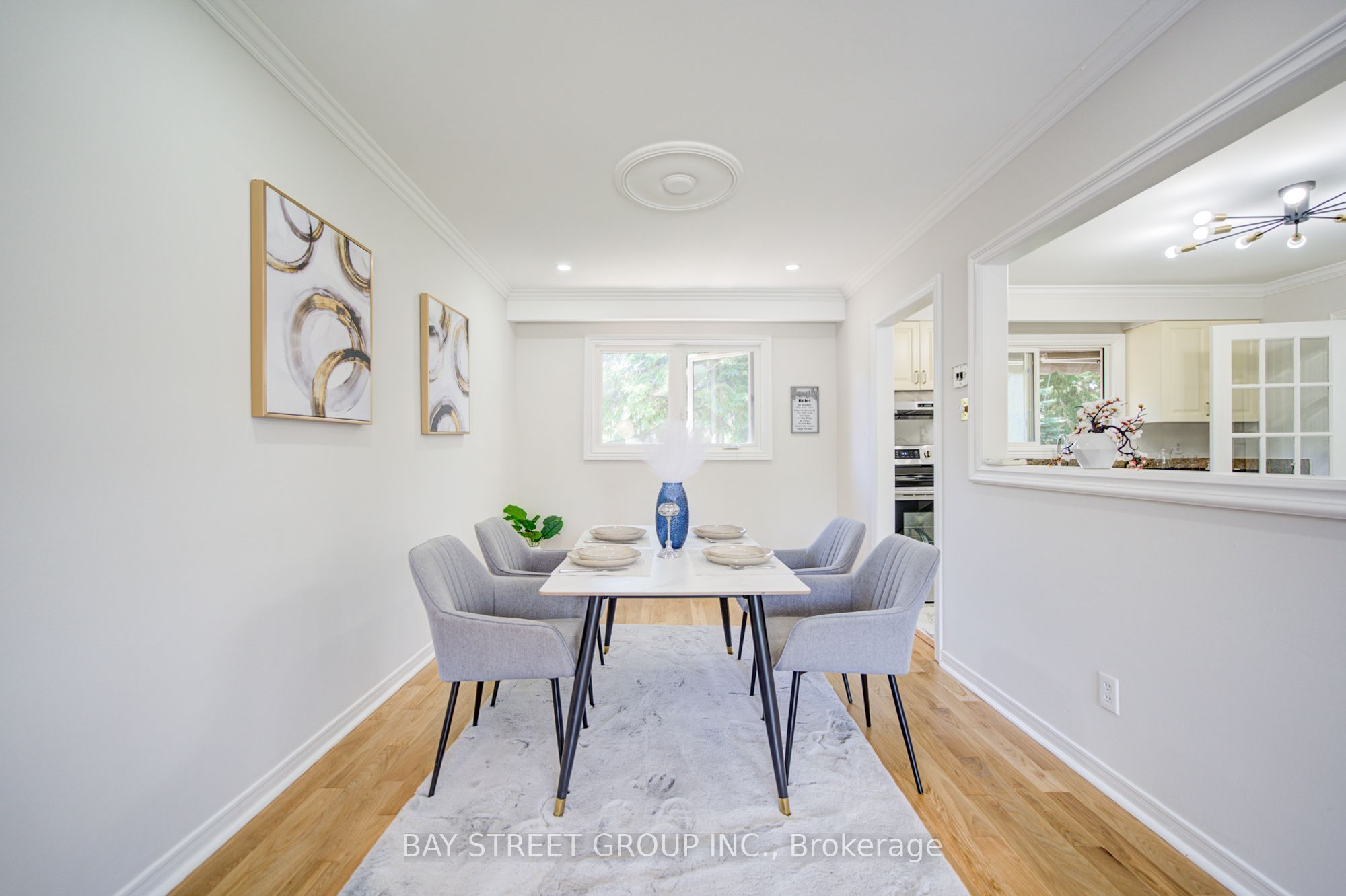 4 Sir Brandiles Place