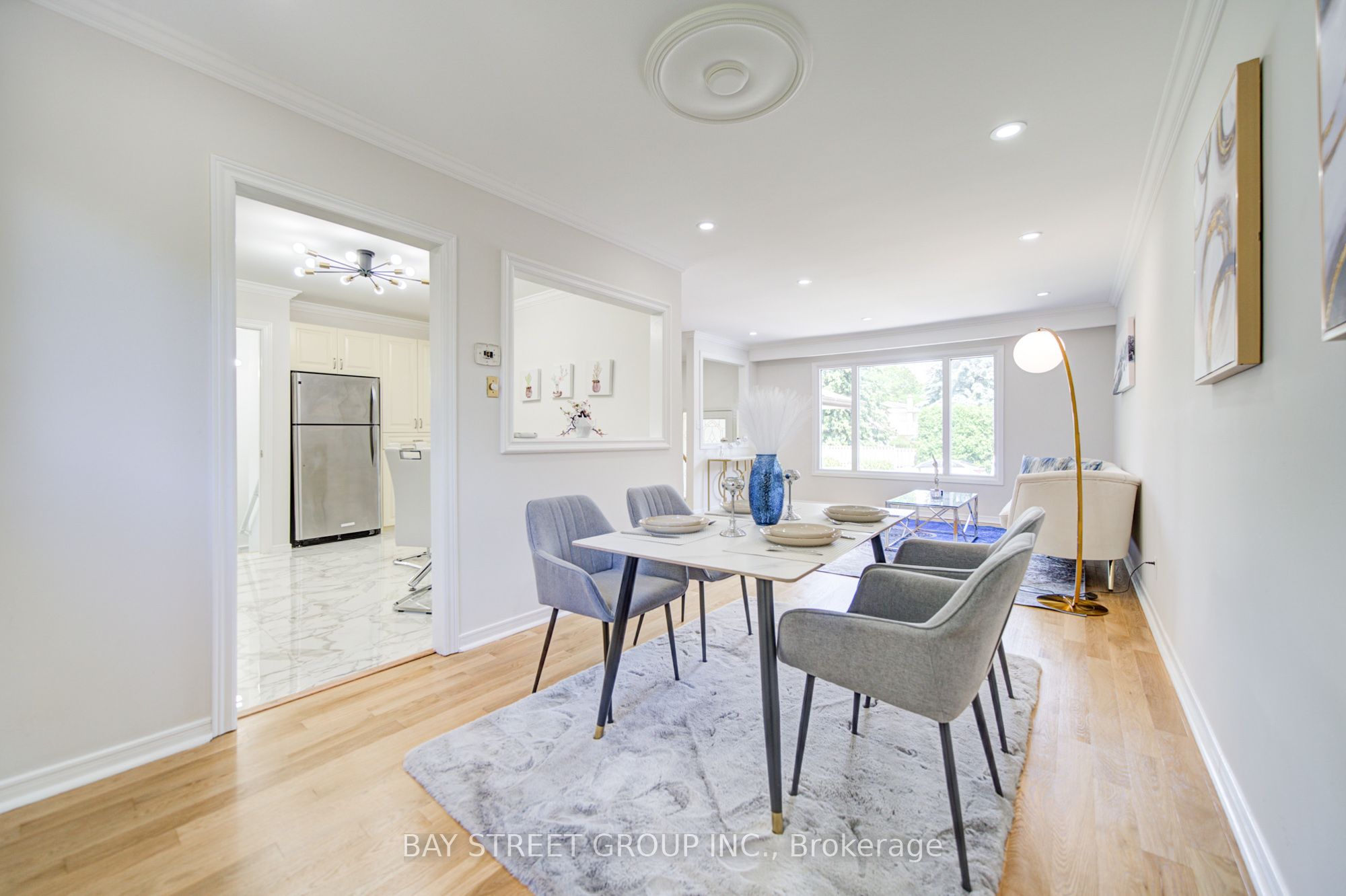 4 Sir Brandiles Place