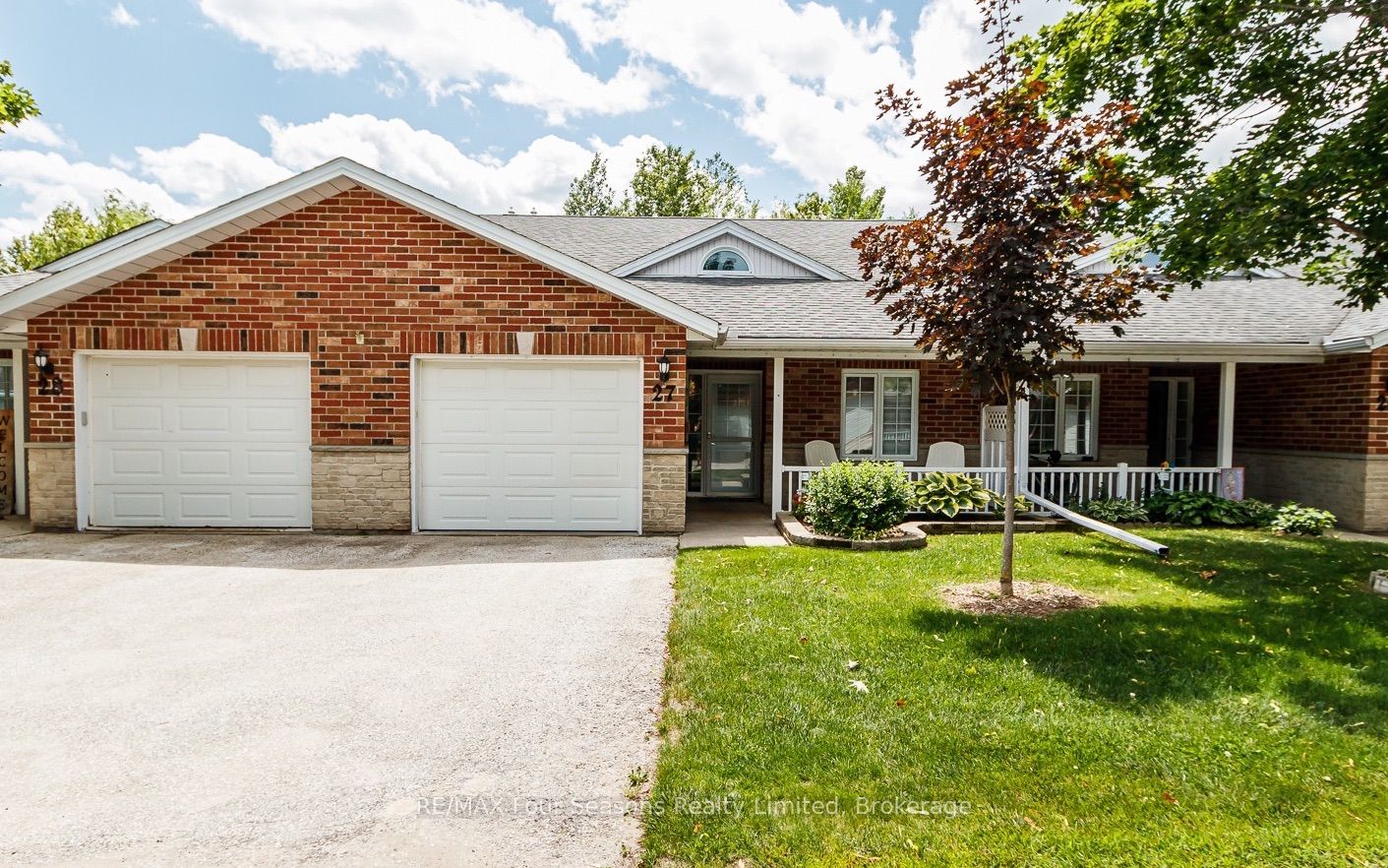 275 Huron Street 27