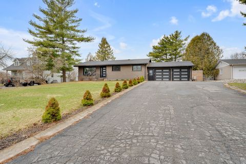 1611 SUNNYSIDE Road Kingston ON K7L 4V4