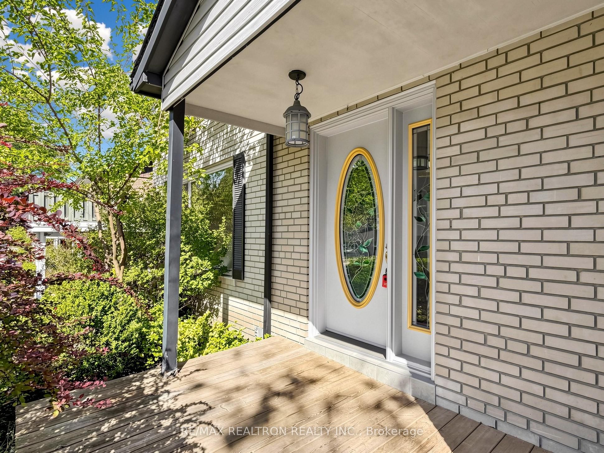 35 Rochelle Crescent