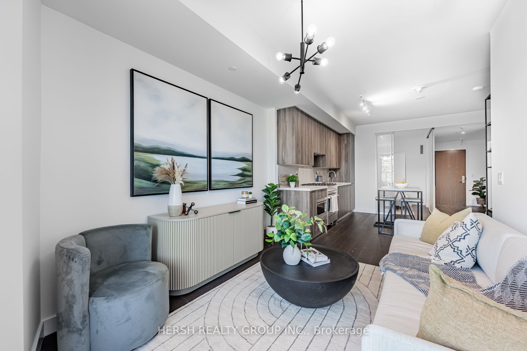 160 Kingsway Crescent 310