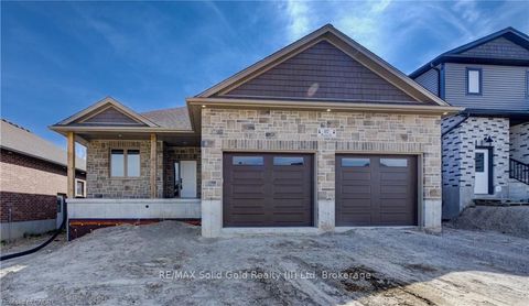 117 Pugh Street Perth East ON N0K 1M0