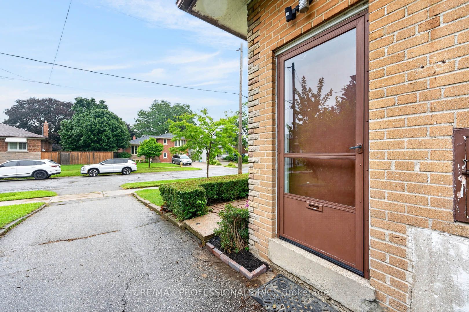 28 Baskerville Crescent