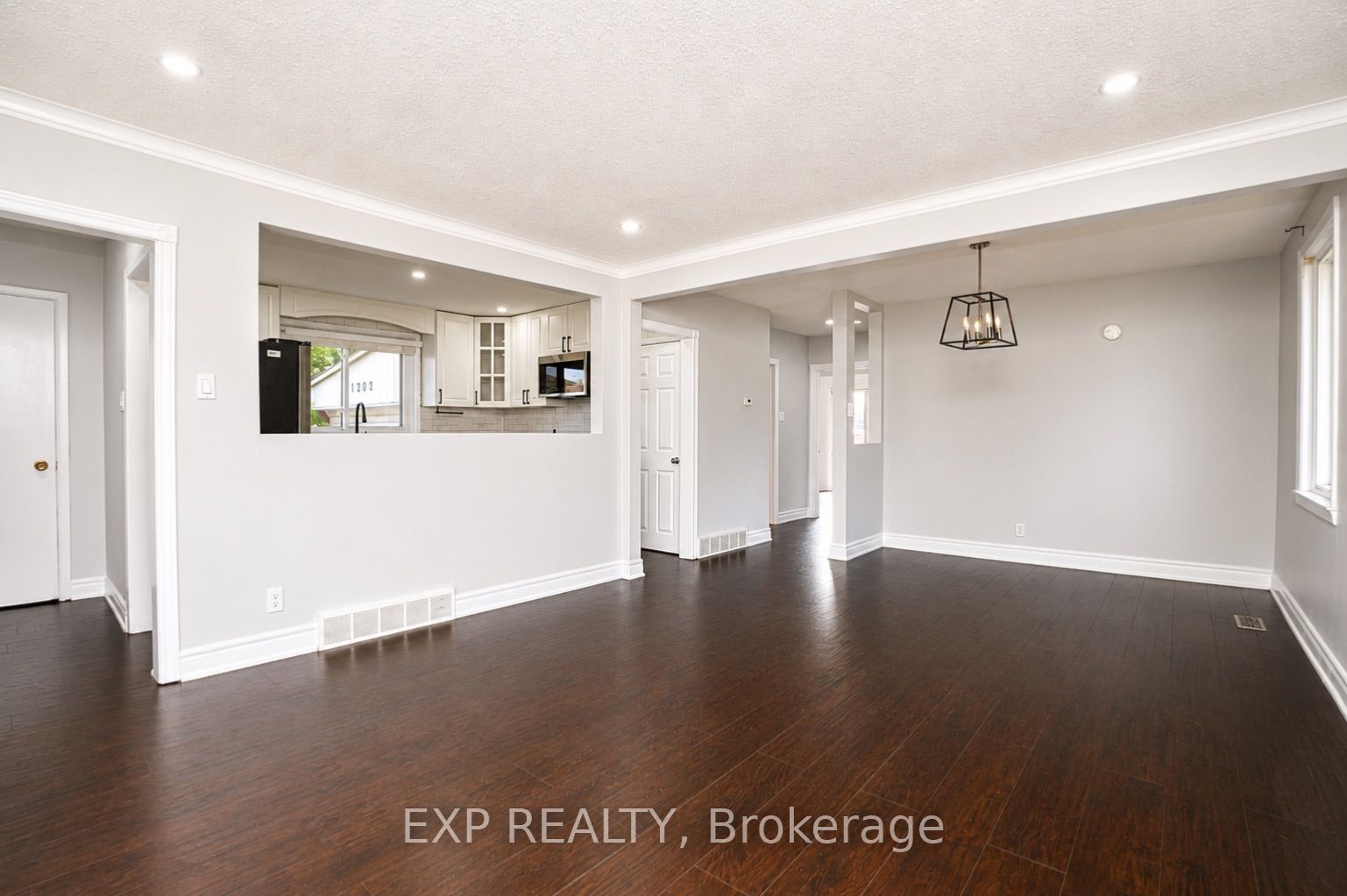1202 Sun Valley Court