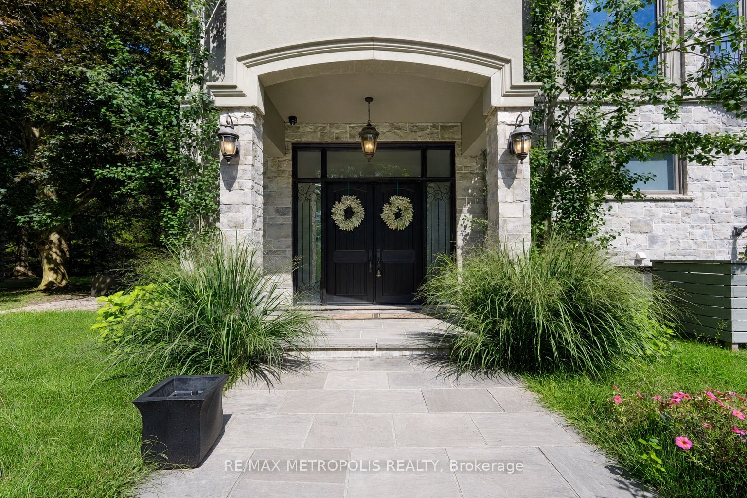1175 Derry Road