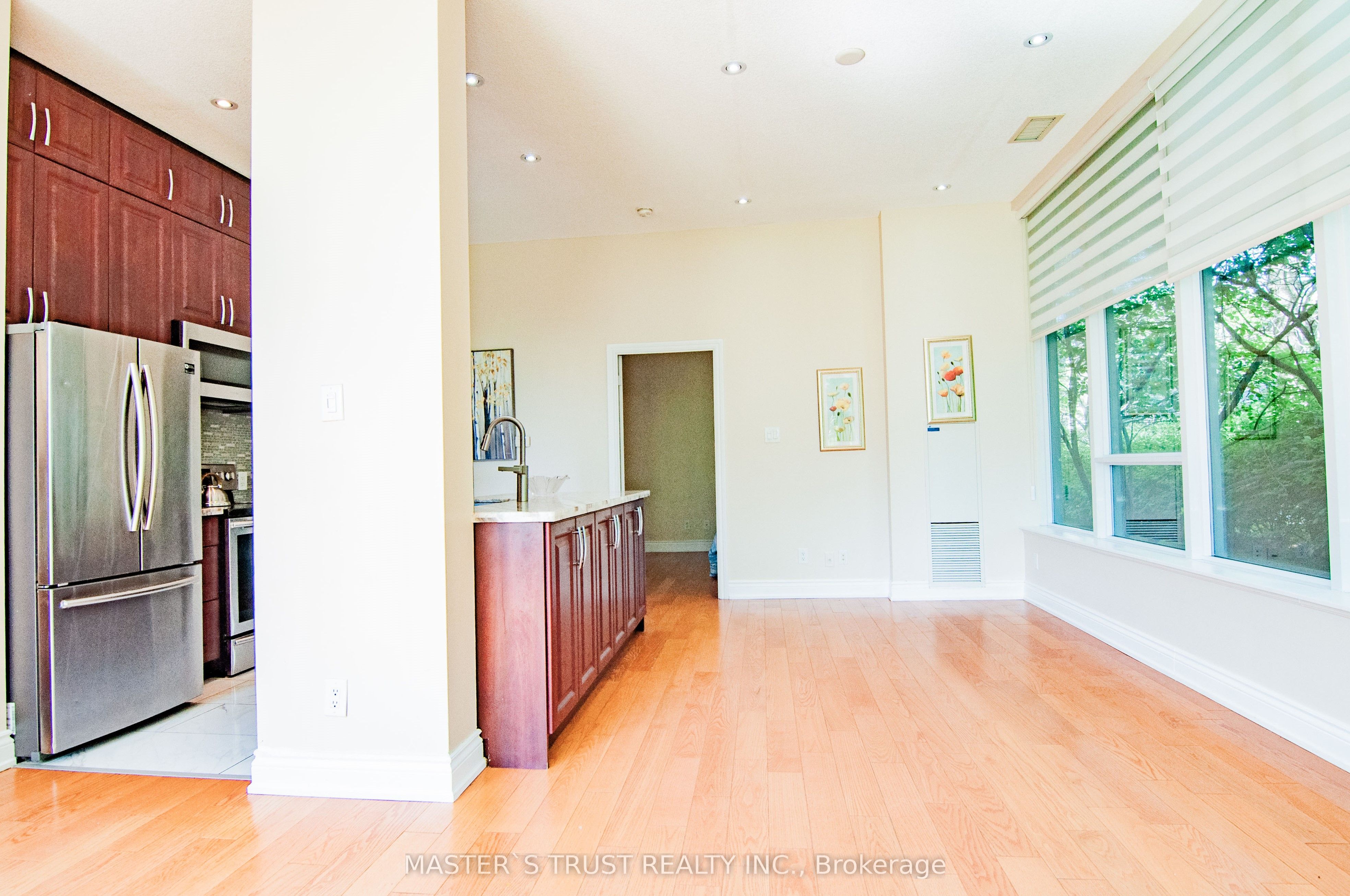 3525 Kariya Drive 101