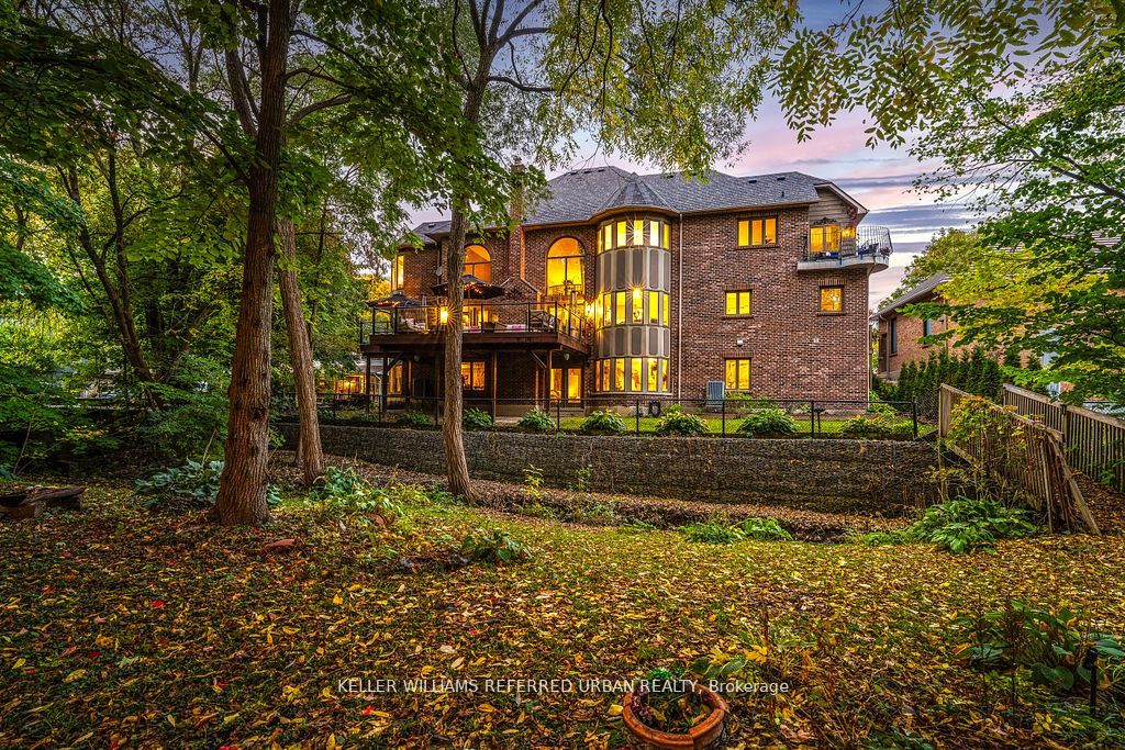 194 Sherwood Place