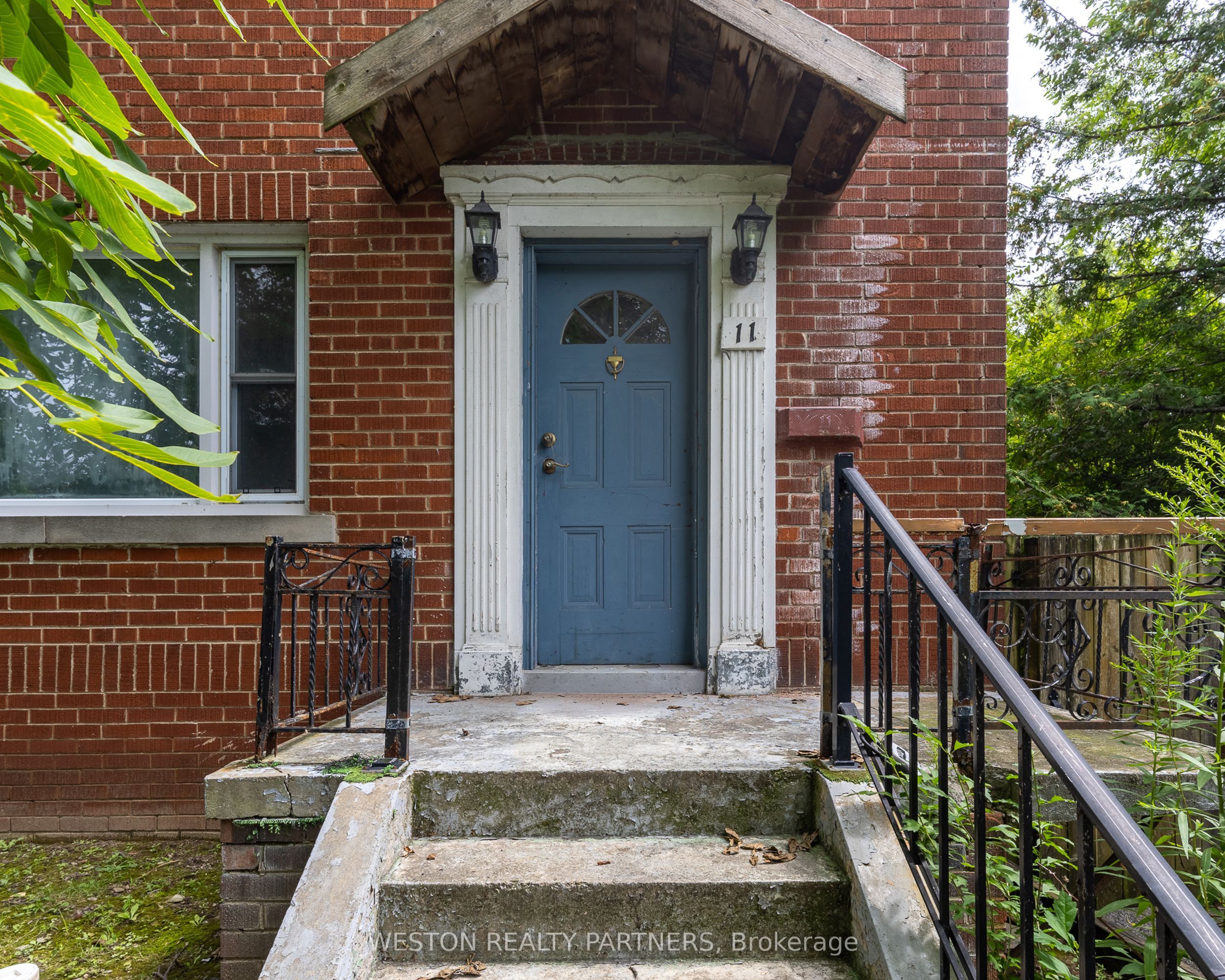 11 Thirty-Sixth Street