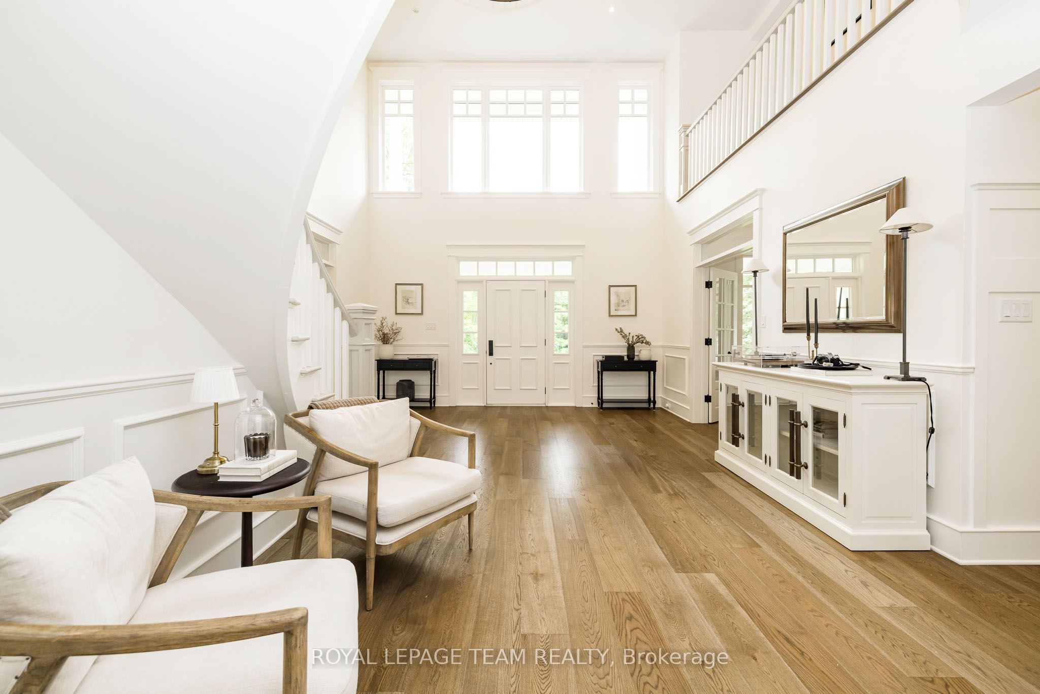 36 MARCHBROOK Circle
