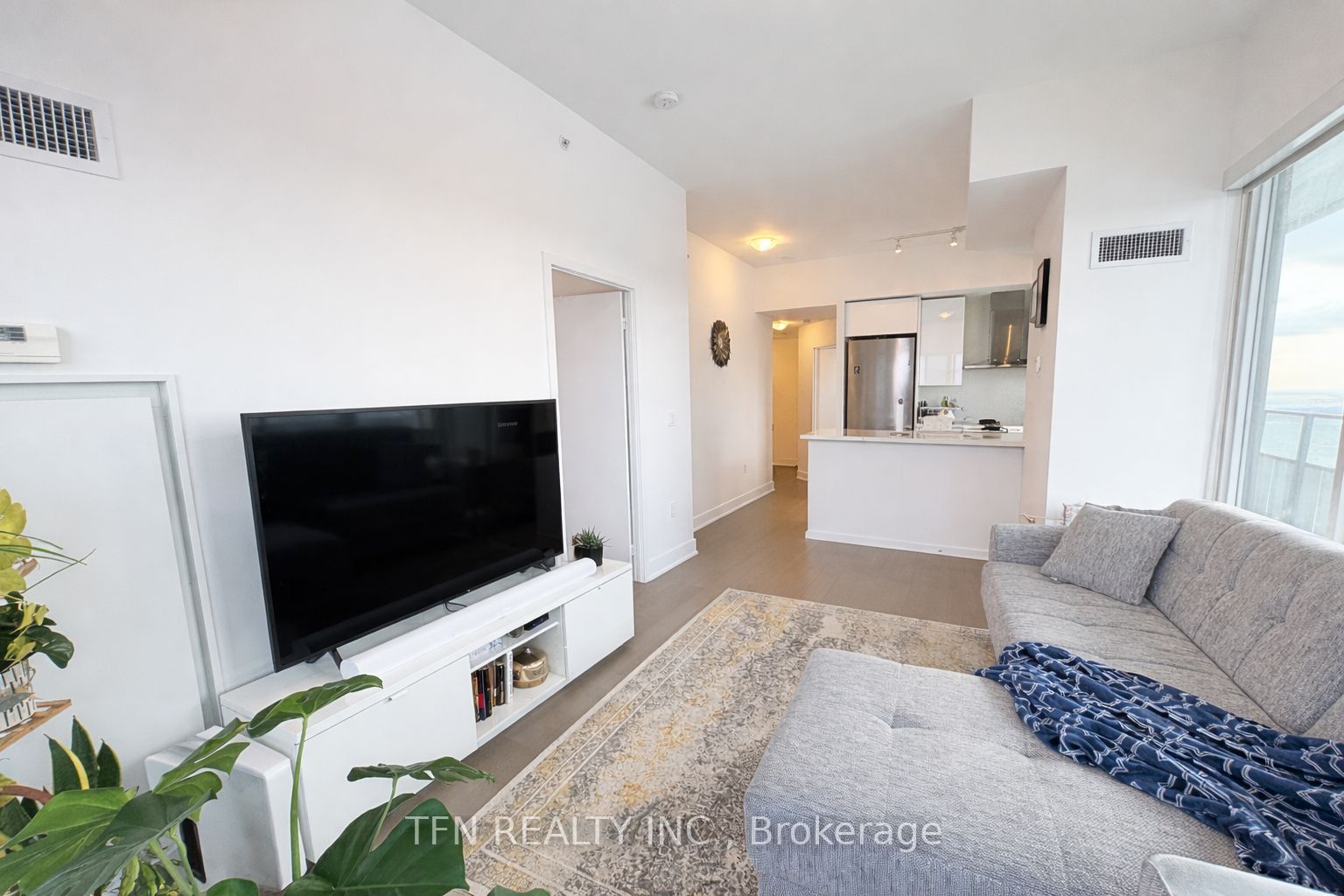 20 Shore Breeze Drive 4703