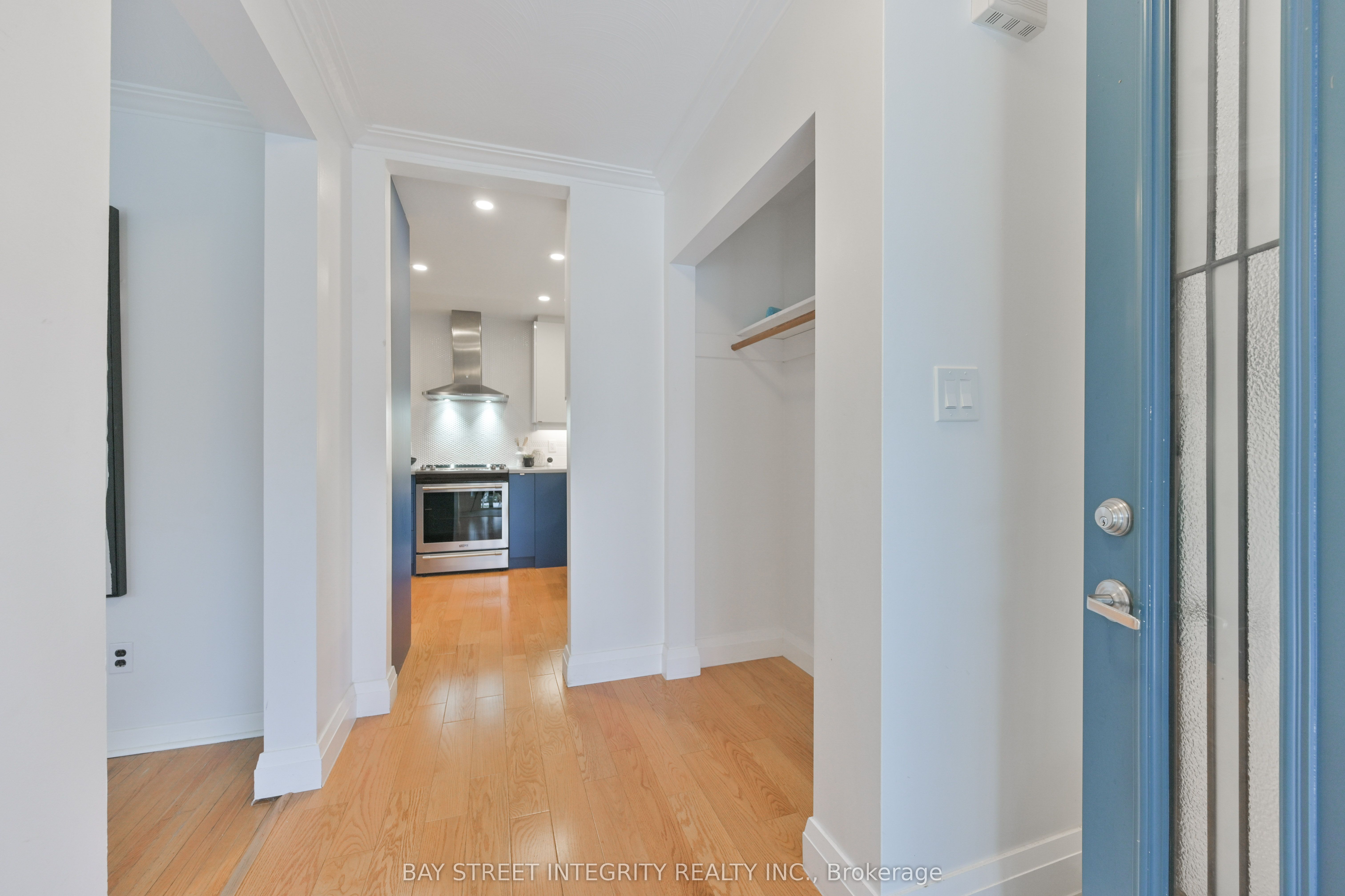 391 Maple Avenue