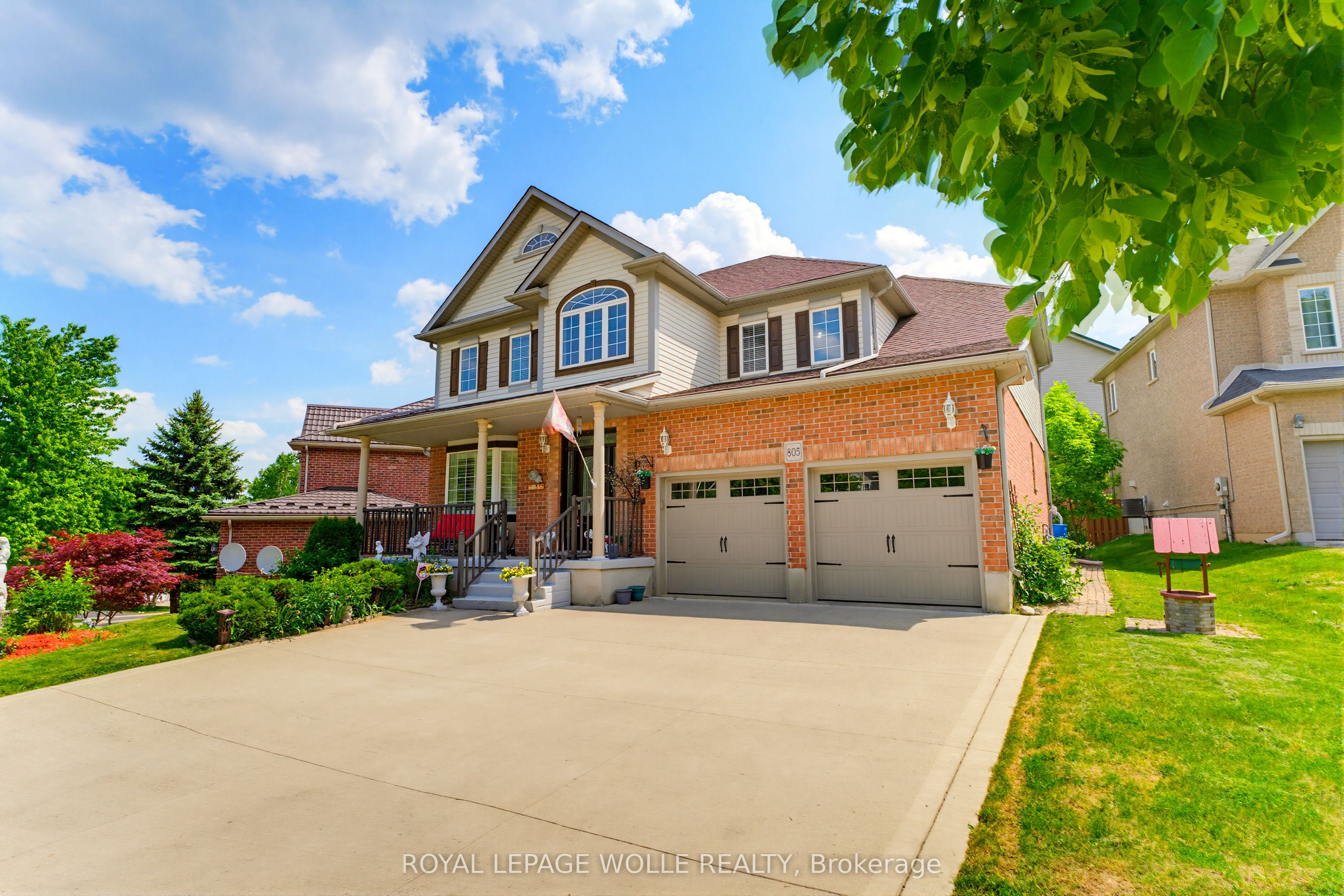 805 Munich Circle