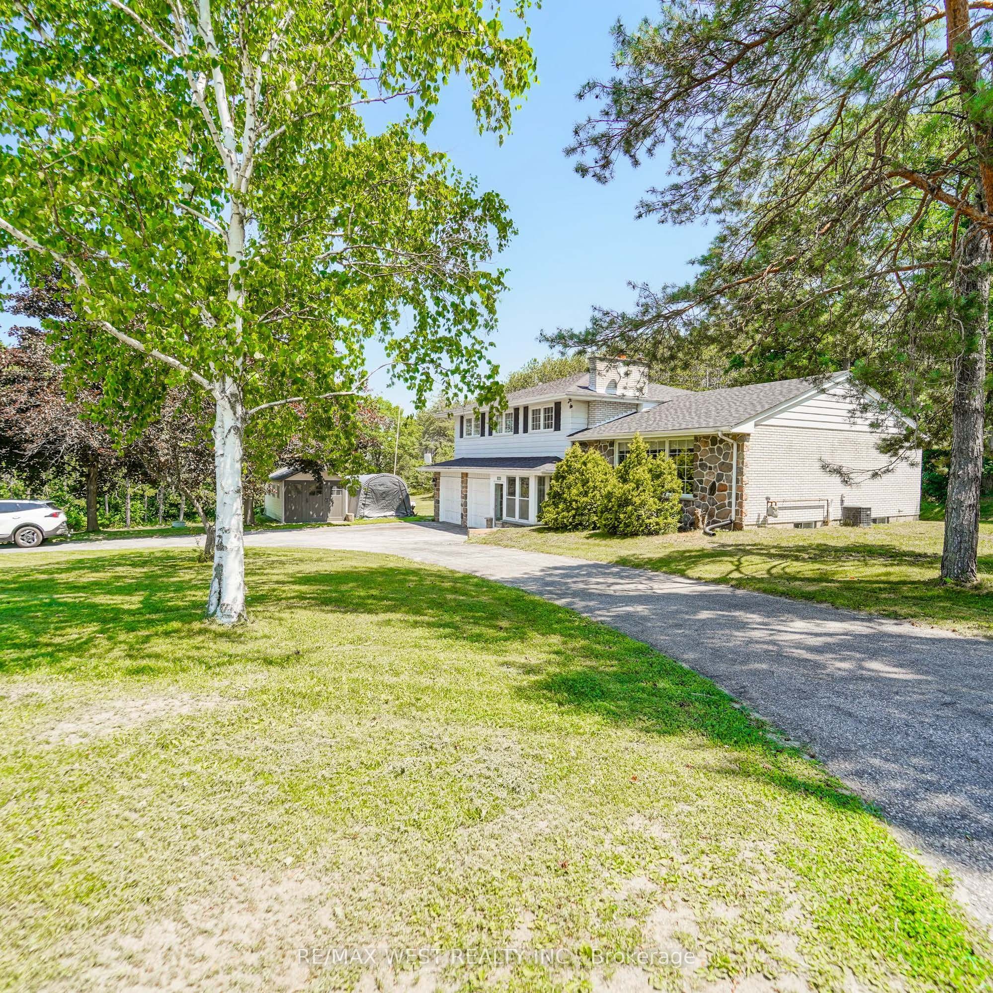 5949 Concession 6 Road