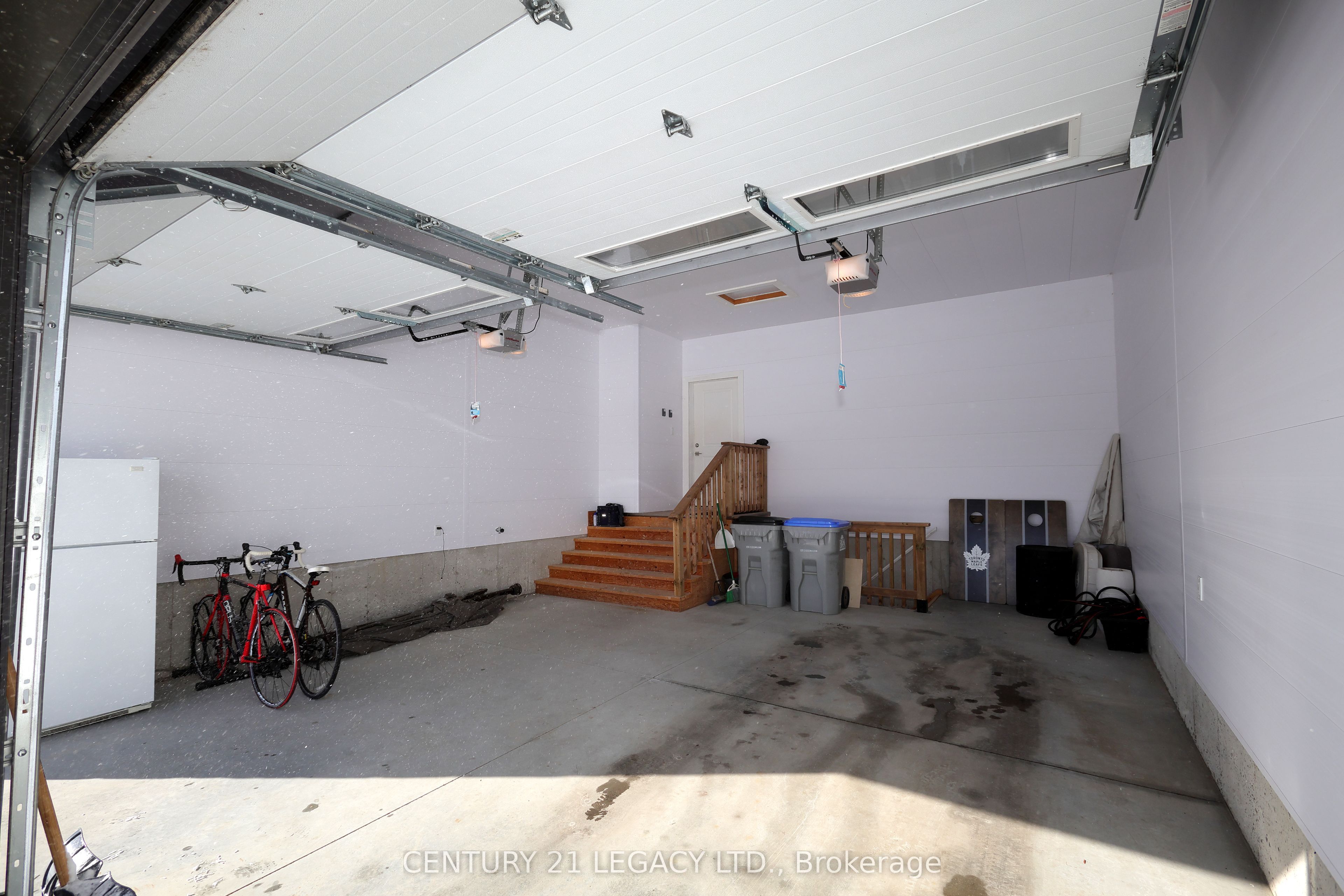 675 Winchester Avenue S