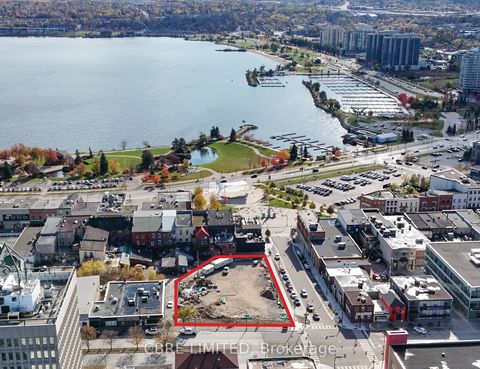 49* Collier Street Barrie ON L4M 1G7