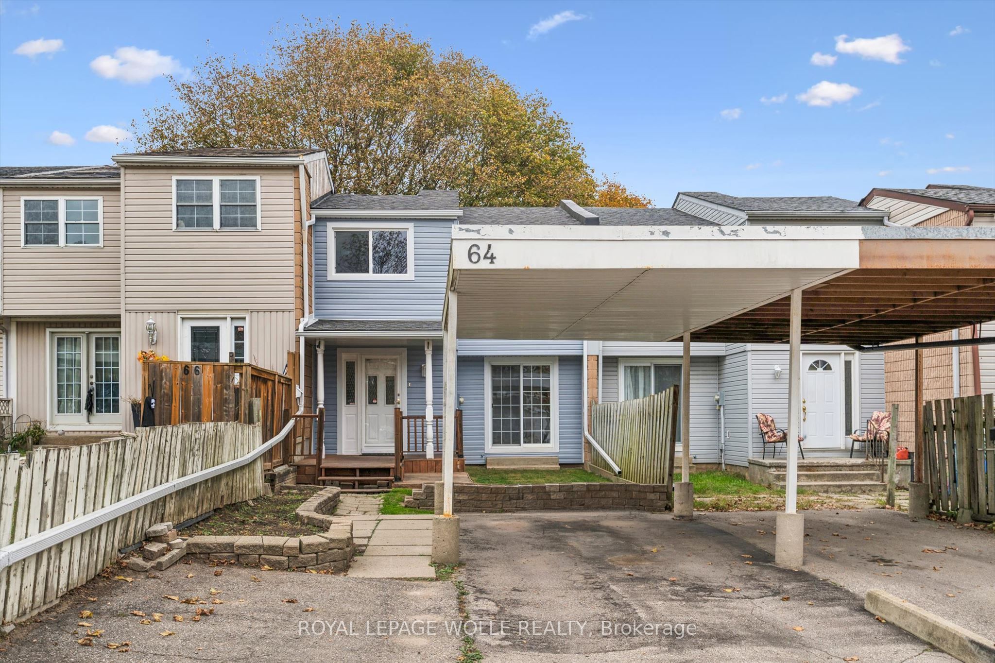 64 Frobisher Court