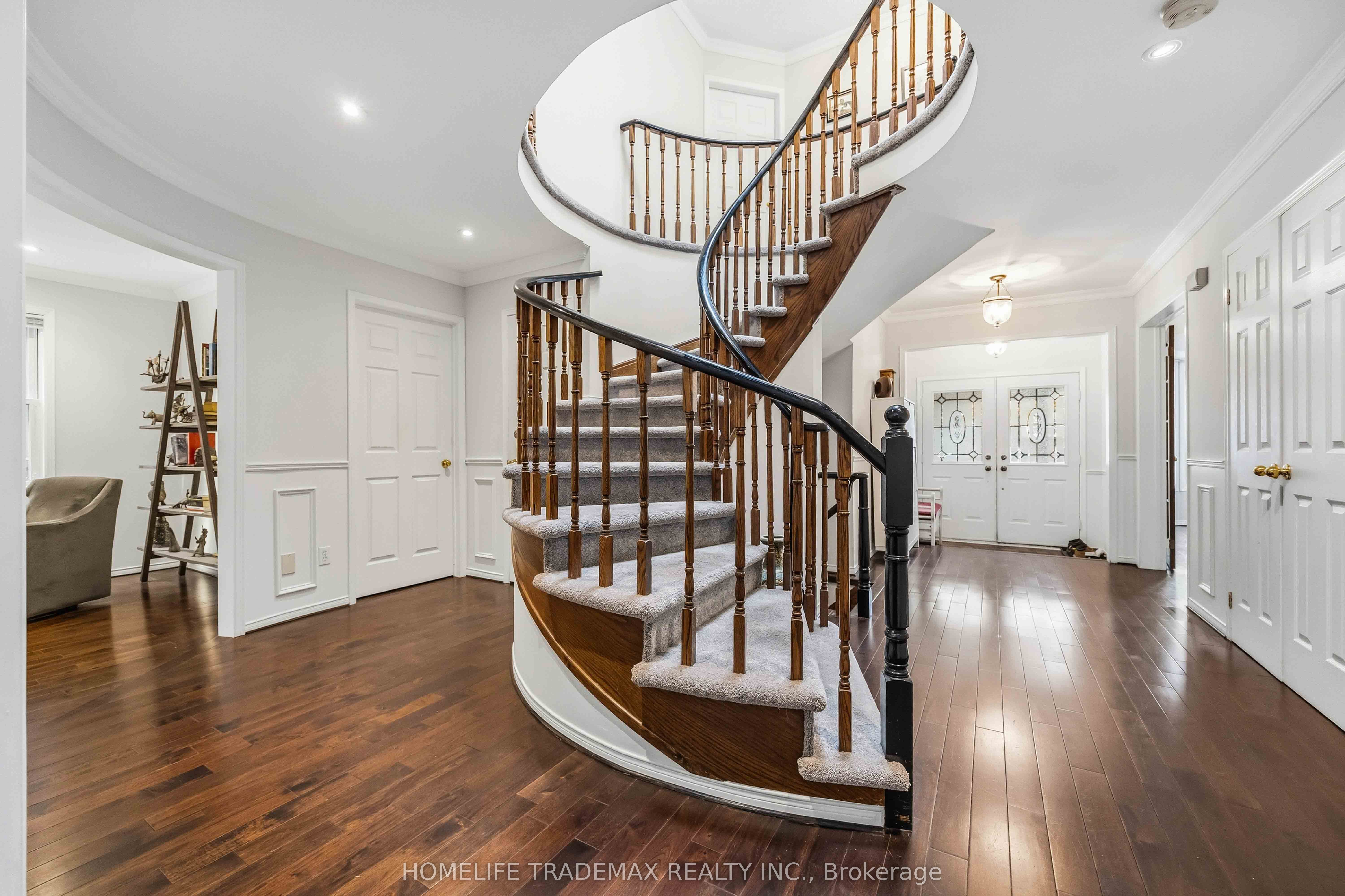 903 Alanbury Crescent