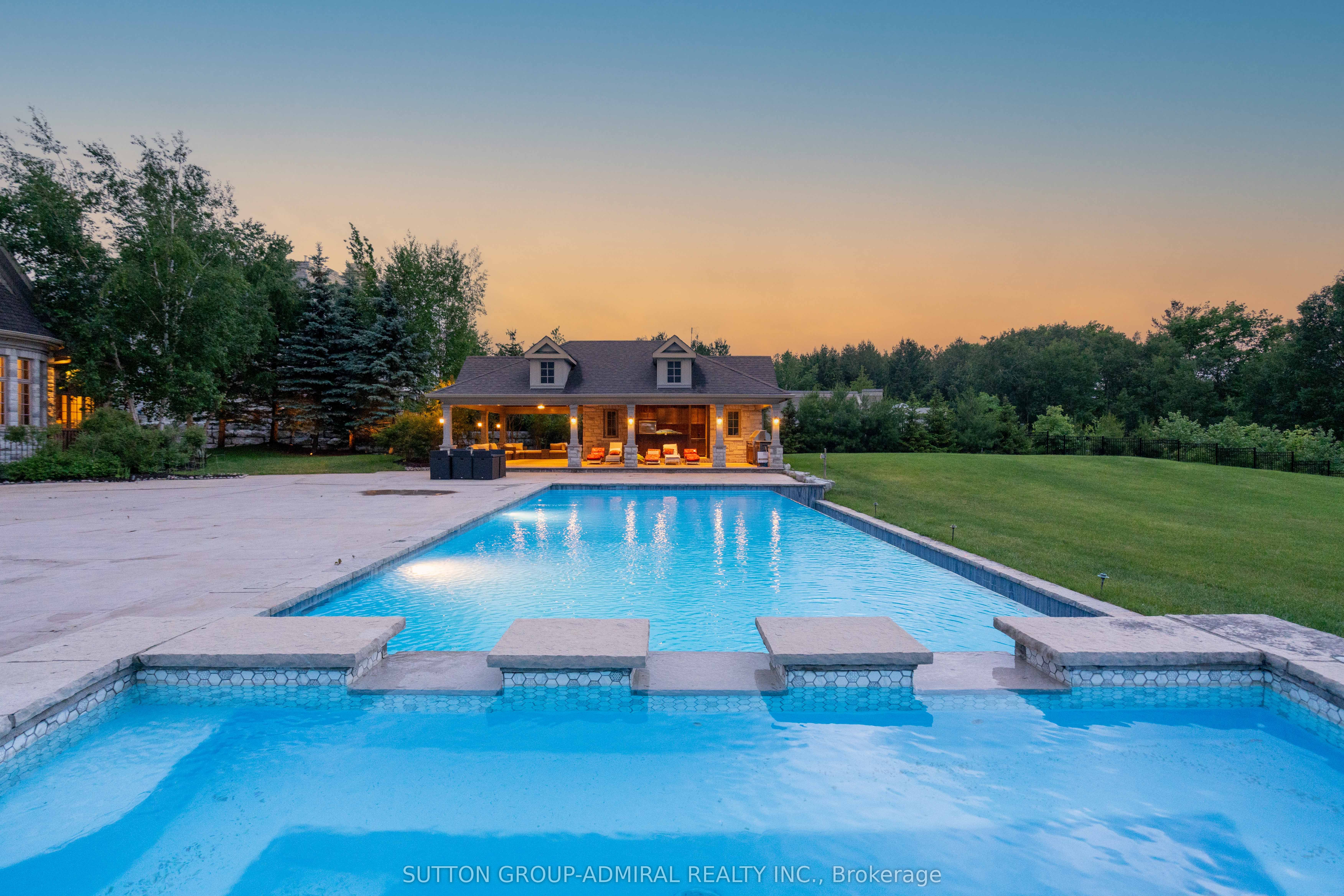 66 Scotch Valley Drive