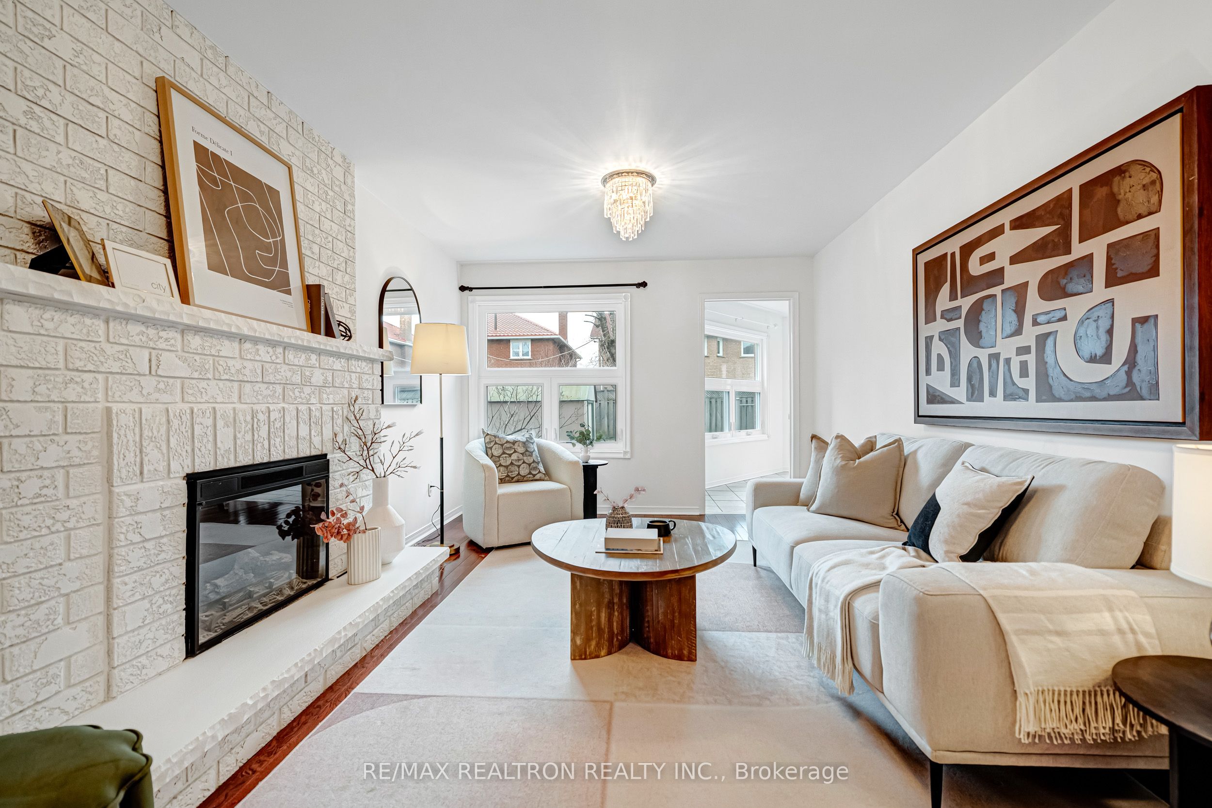 3488 Africa Crescent