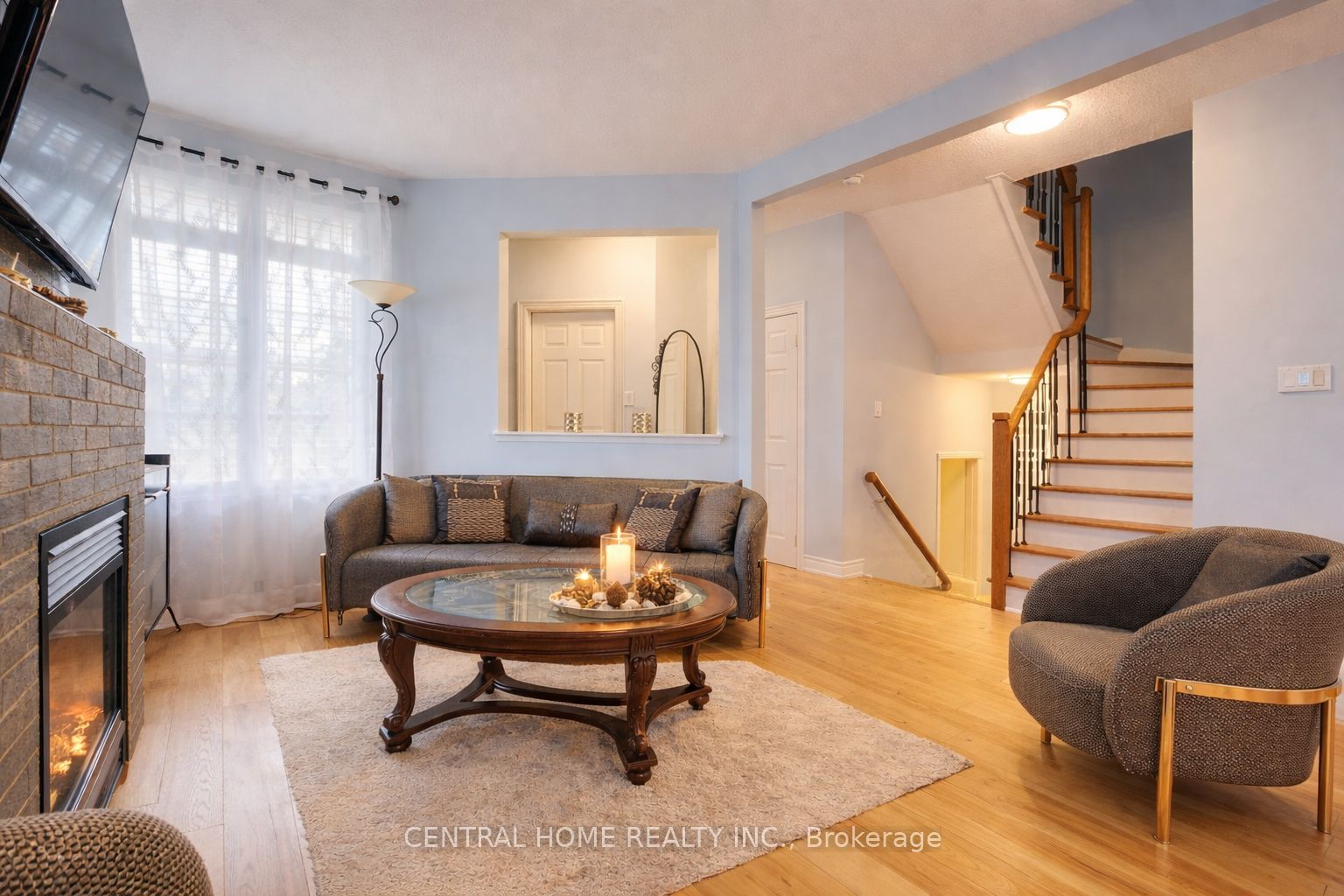 401 Cranston Park Avenue