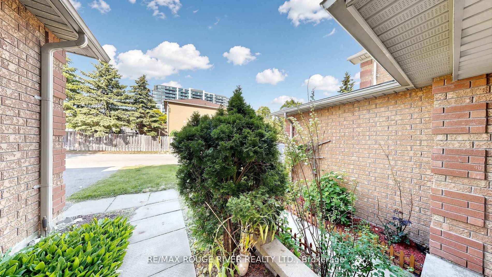 4 Trowell Lane