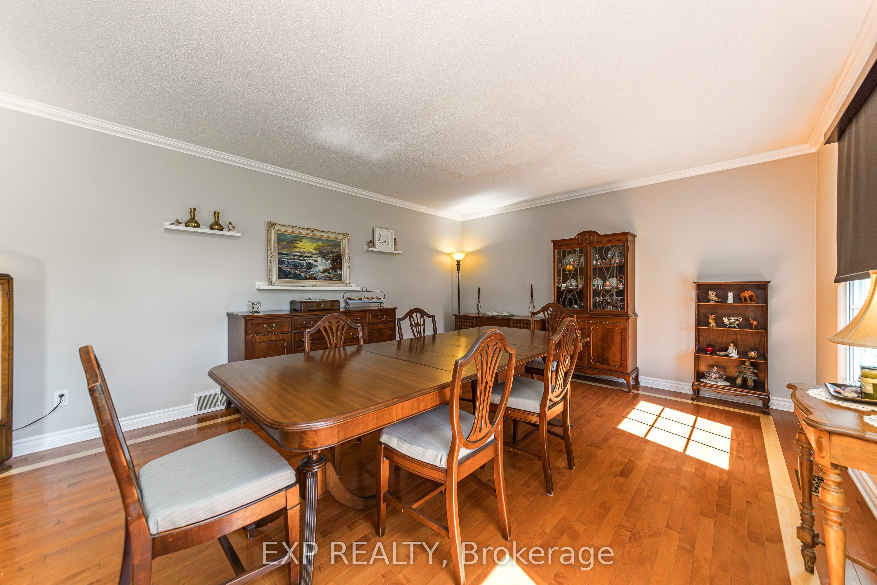 1221 Fairway Drive