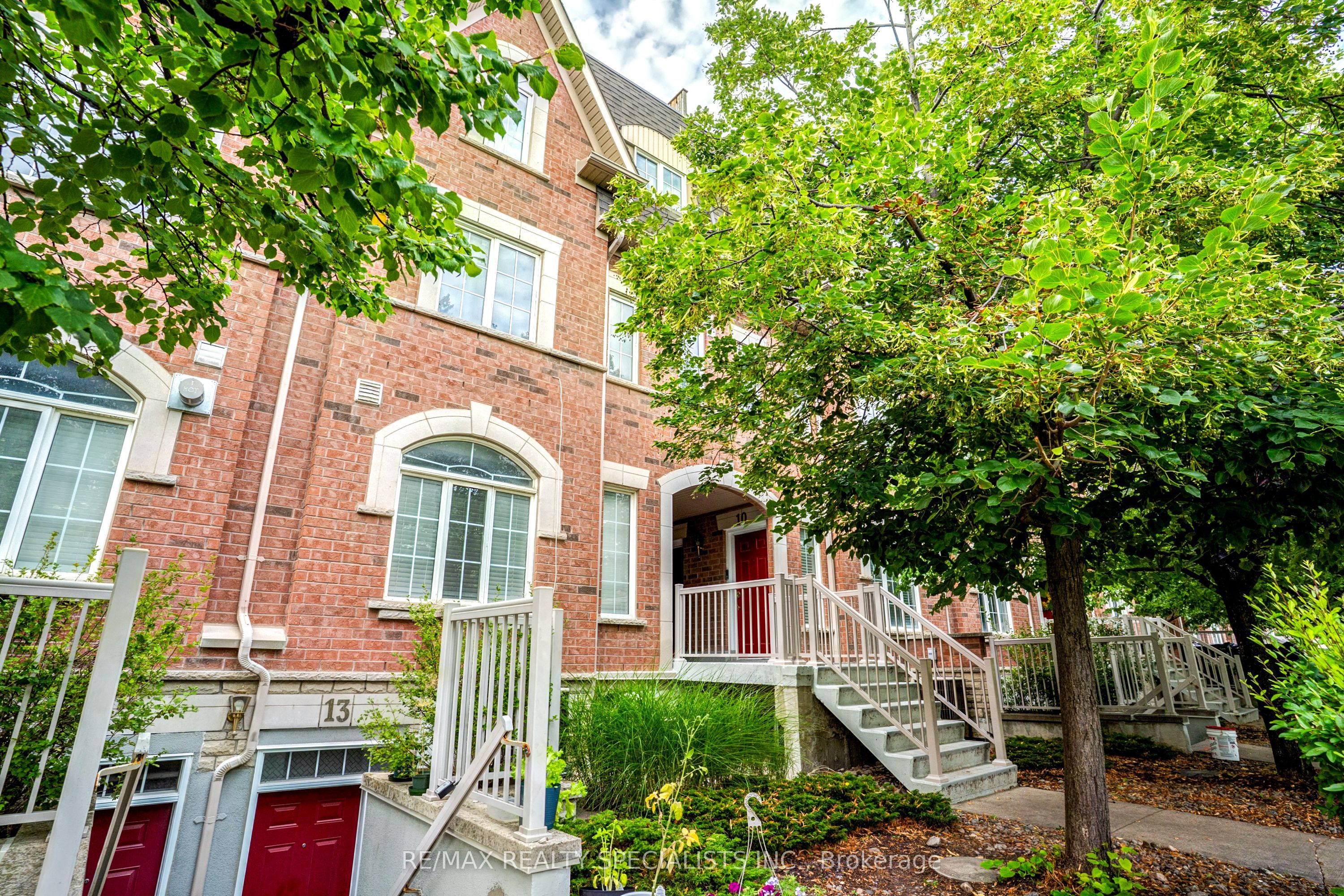 615 Shoreline Drive 11