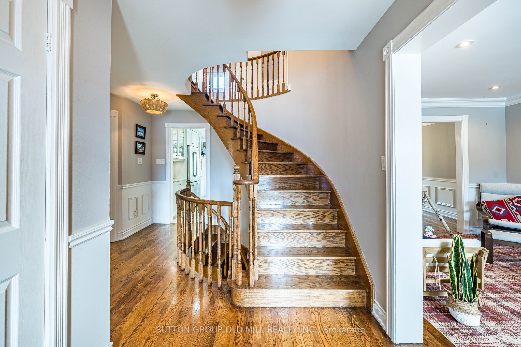 501 Sundown Crescent