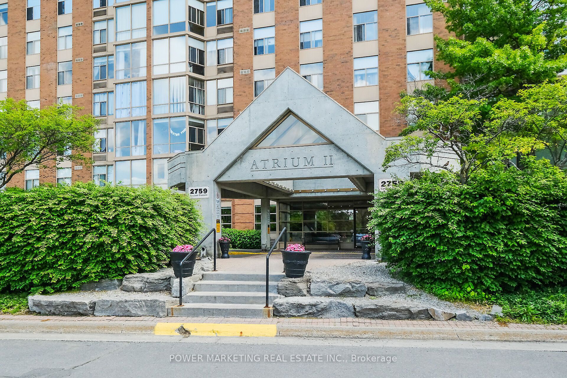 2759 CAROUSEL Crescent 1206