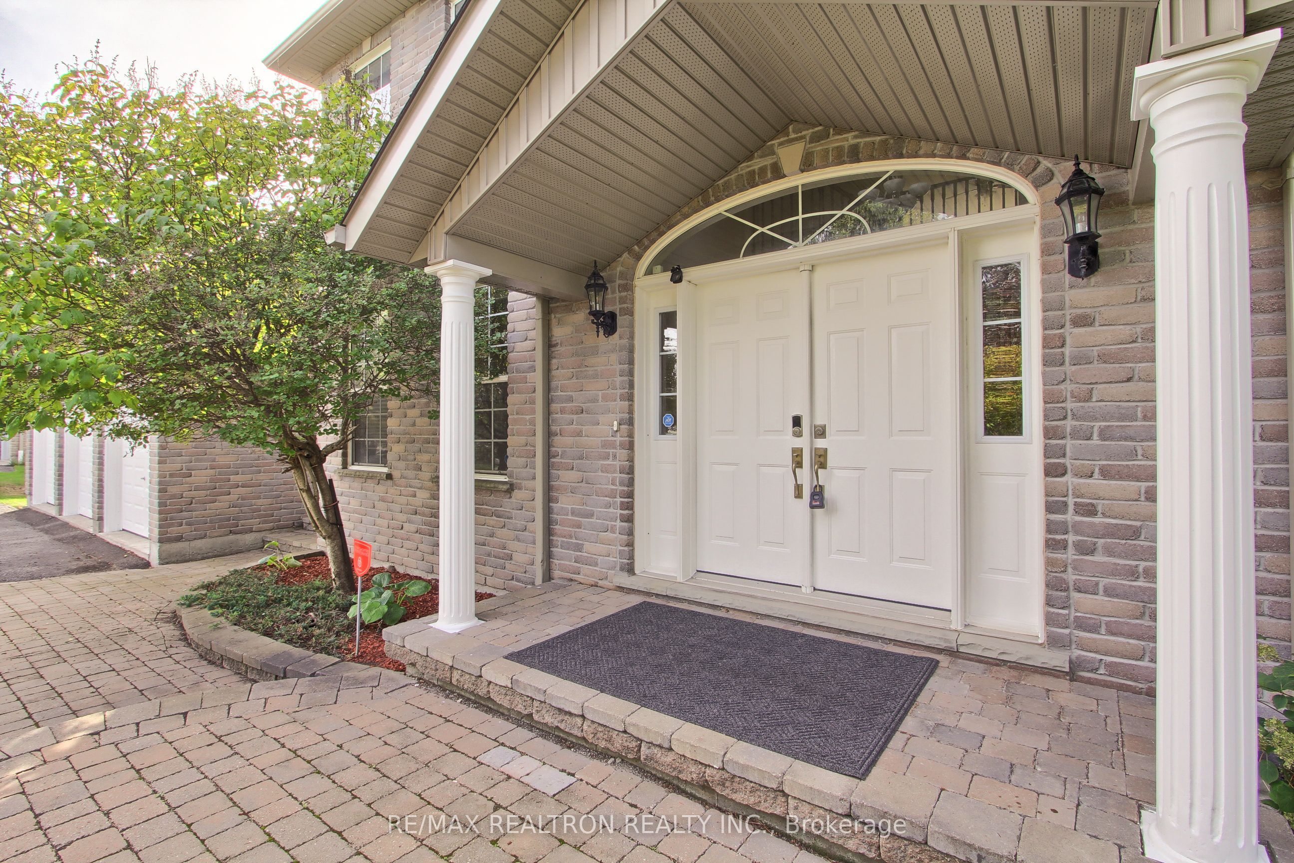 1911 Mount Albert Road