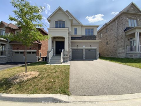 29 Pear Blossom Way East Gwillimbury ON L9N 0T3