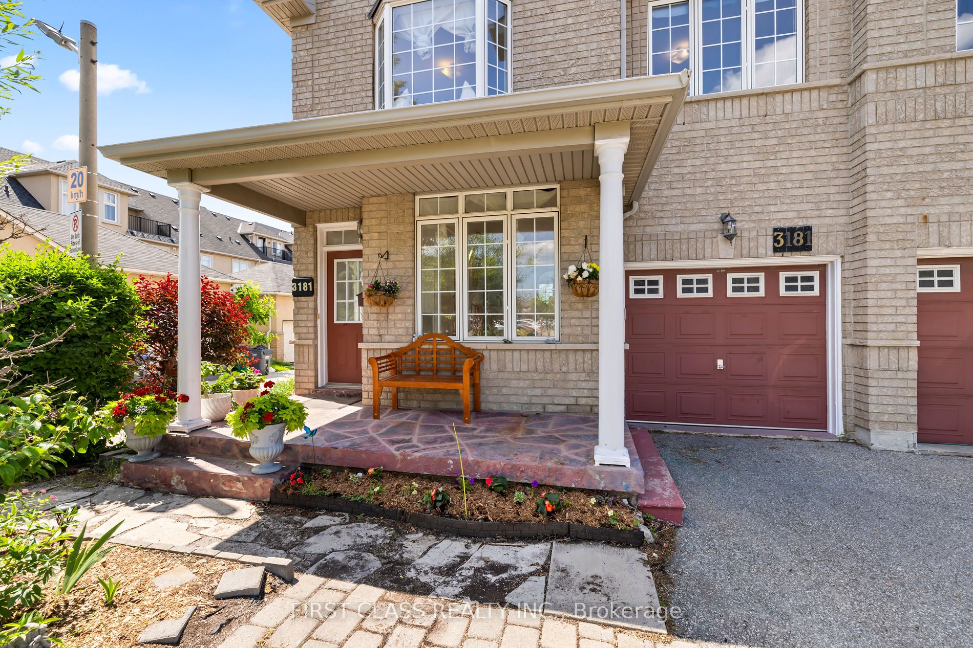 3181 Bentley Drive W