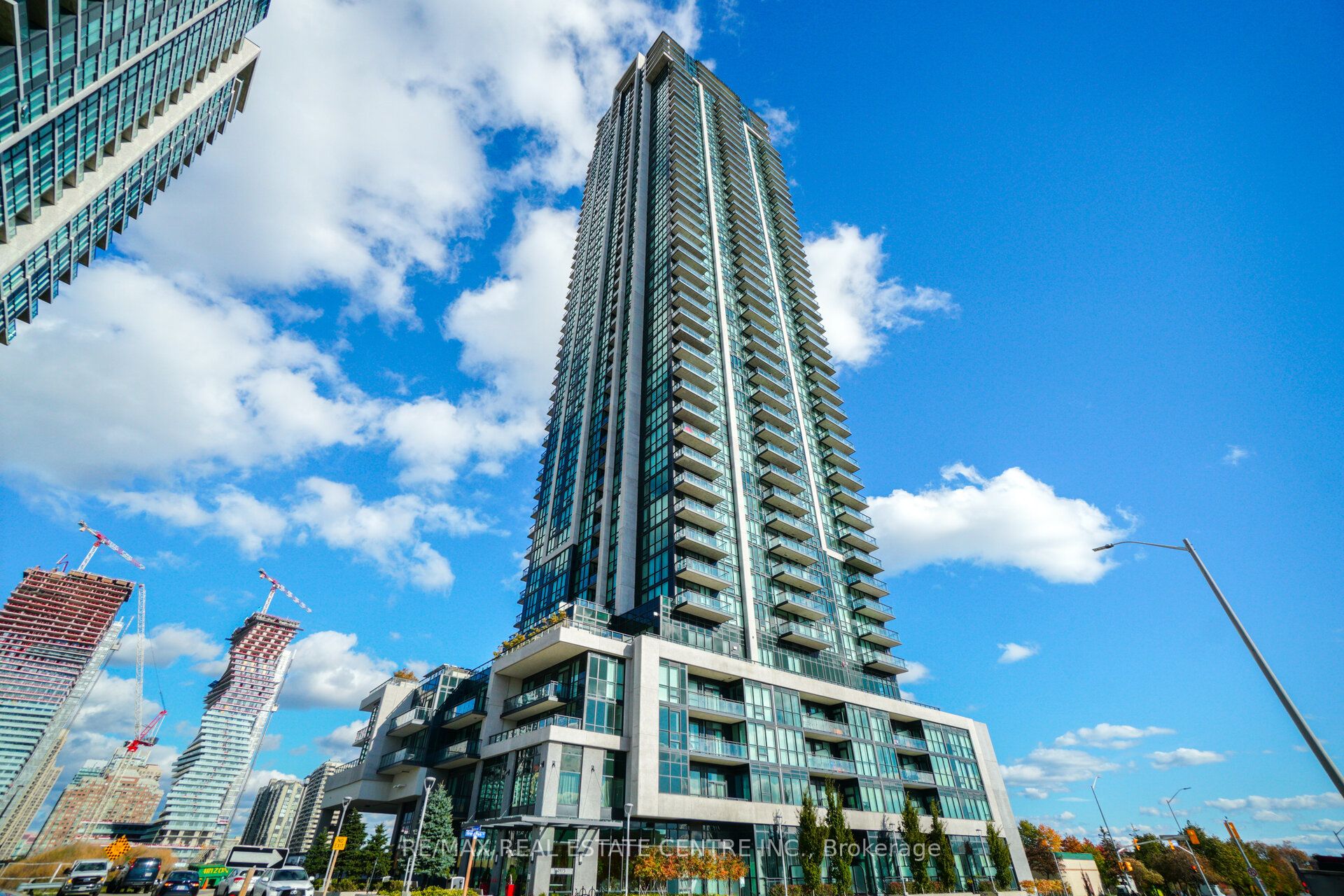 3975 Grand Park Drive 2910