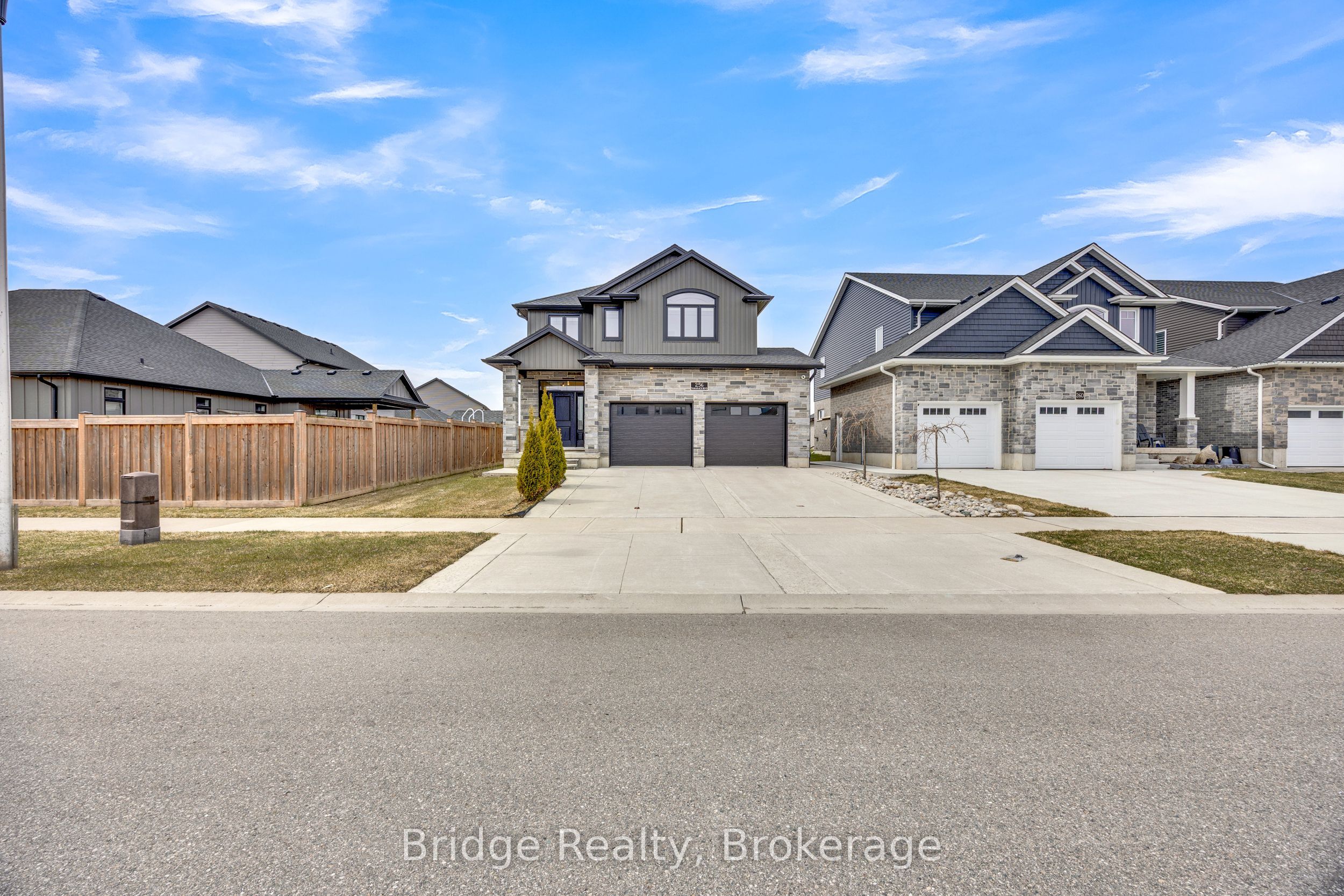 256 Tamarack Boulevard