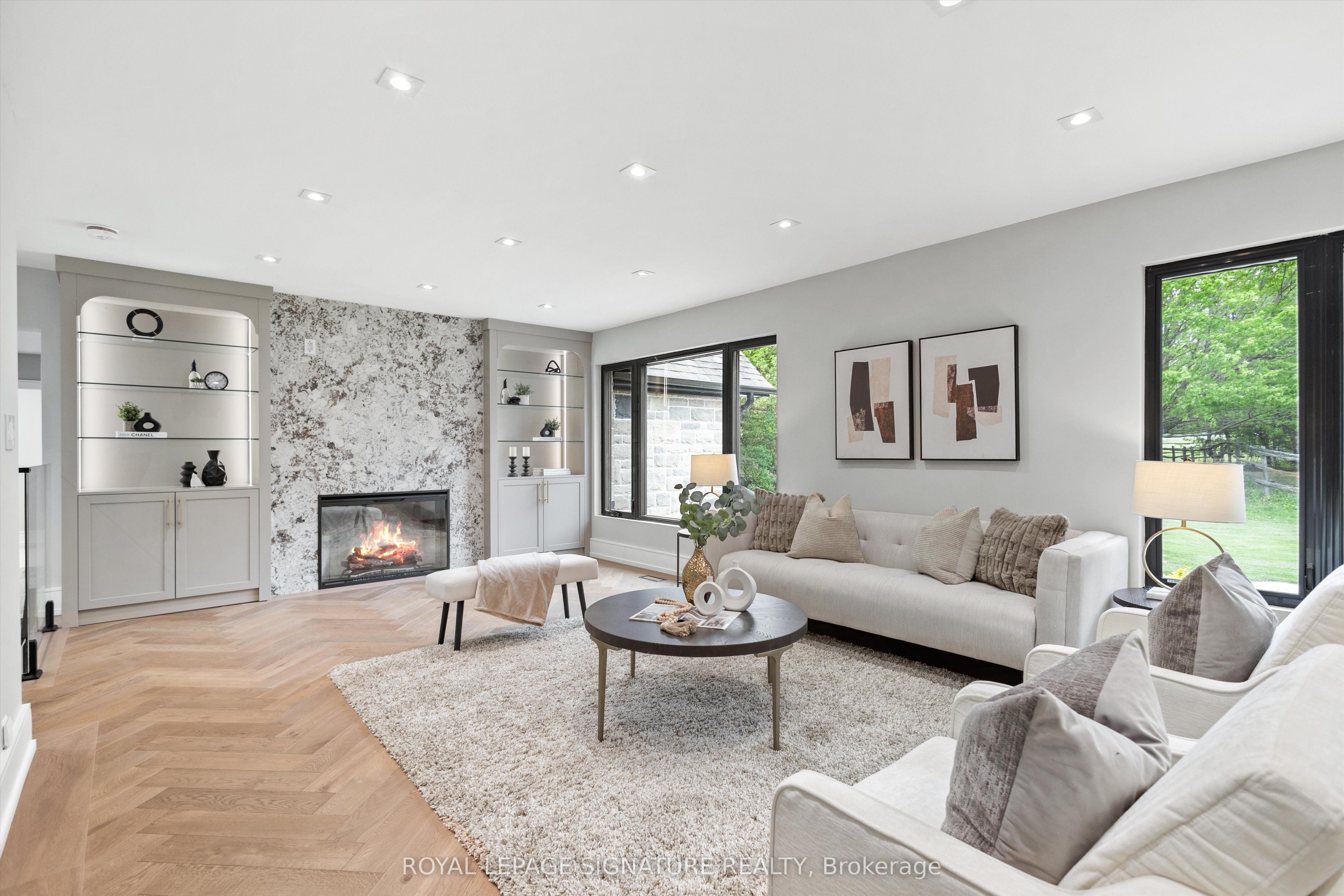 16455 11th Concession