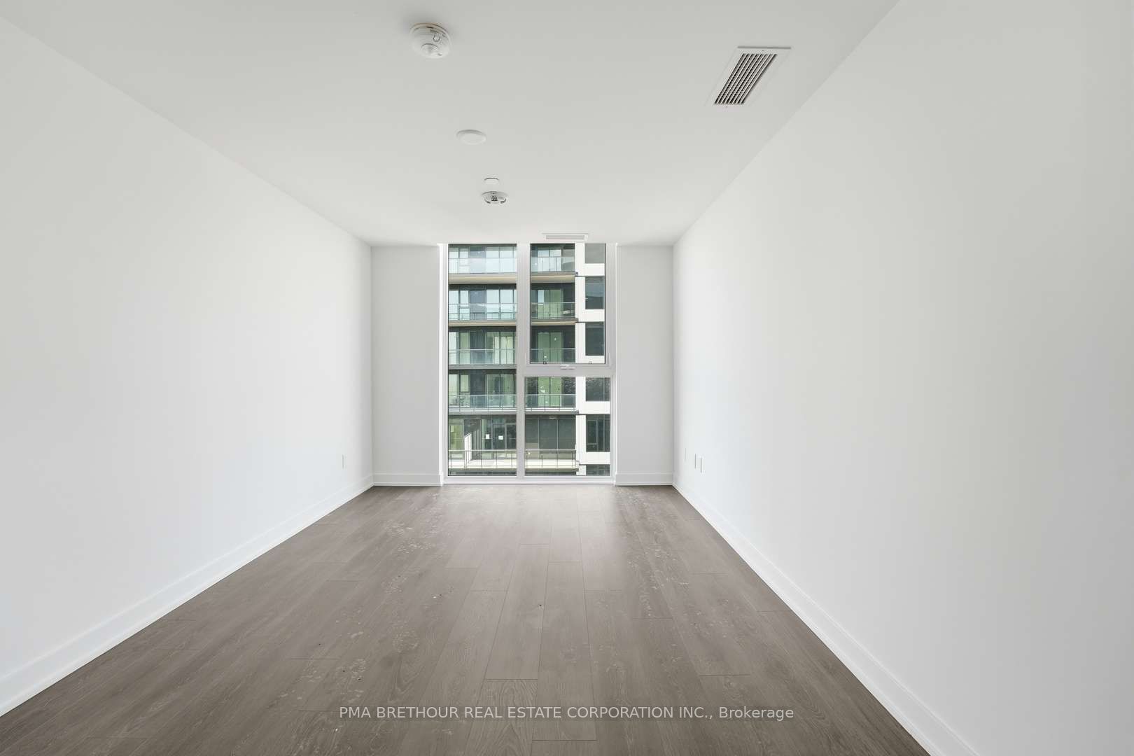 370 Martha Street 2508