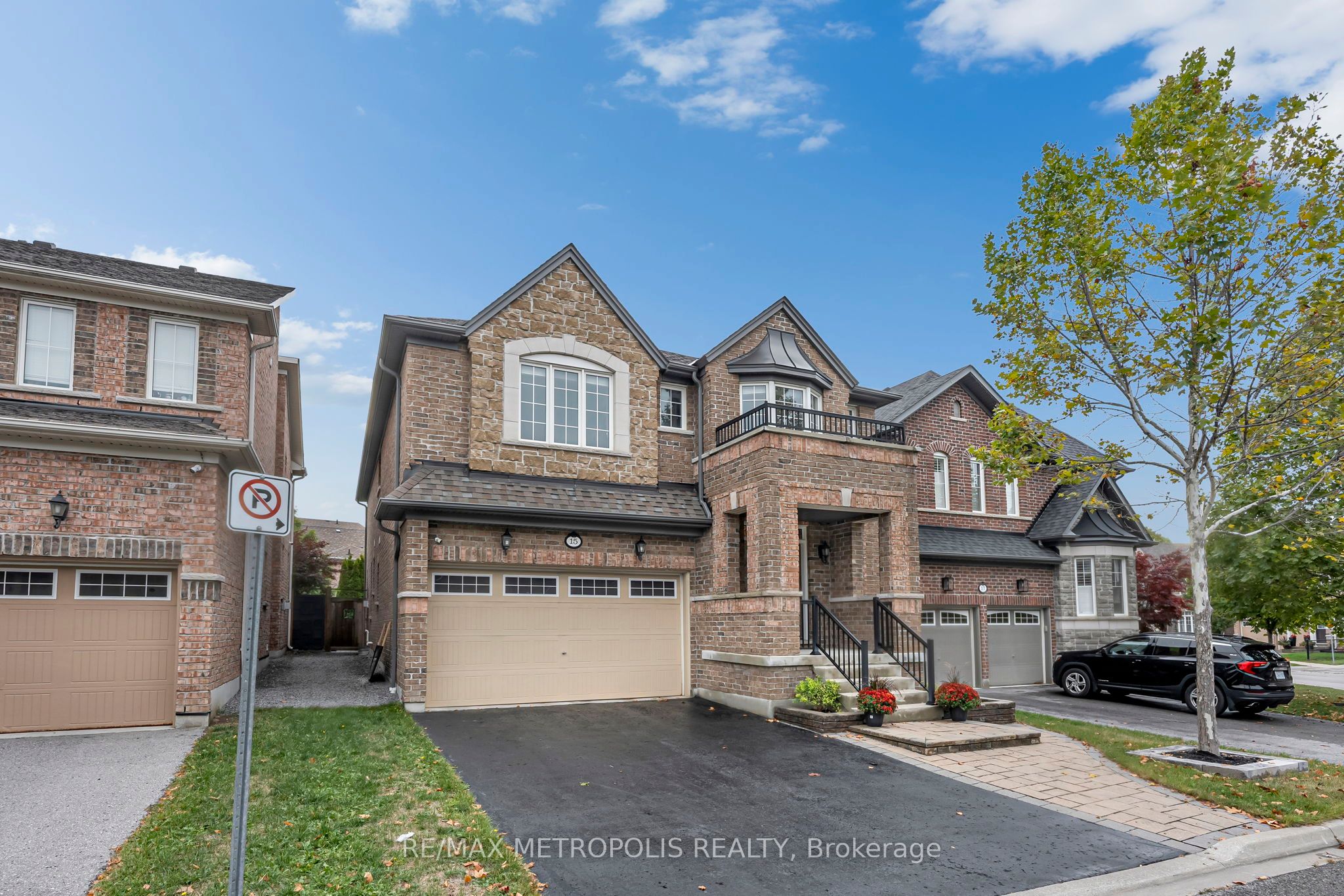 15 Rumbellow Crescent